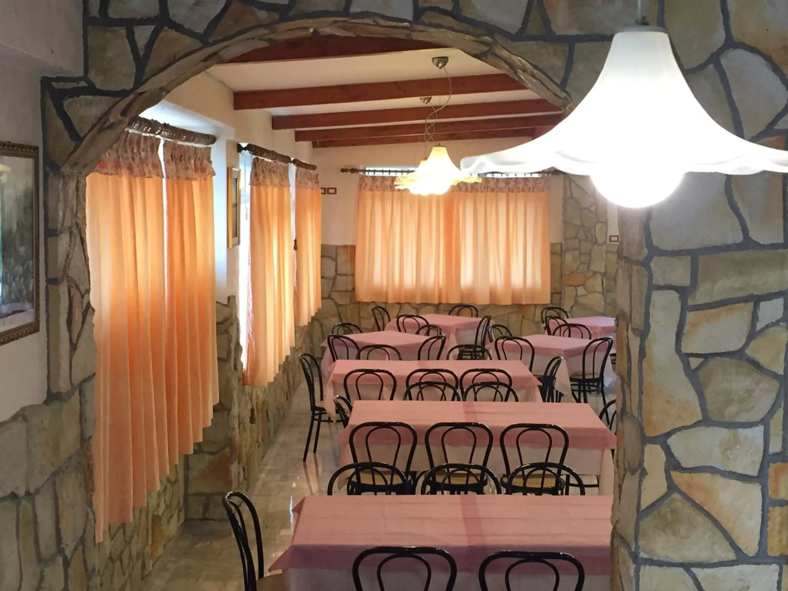 Restaurant/places to eat, Dining Area in Hotel La Vetta Europa