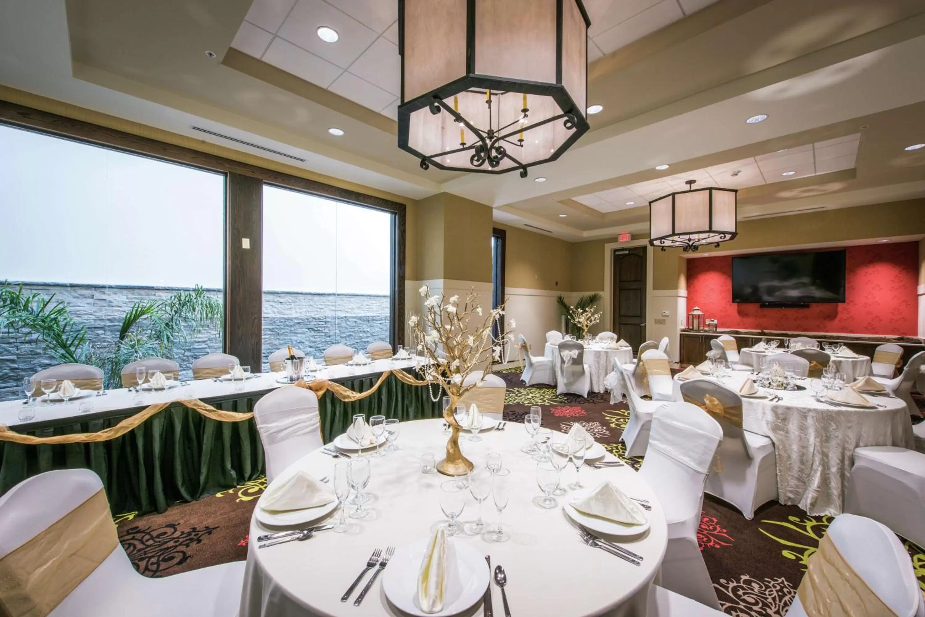 Meeting/conference room in Hilton Garden Inn Rochester Downtown, NY