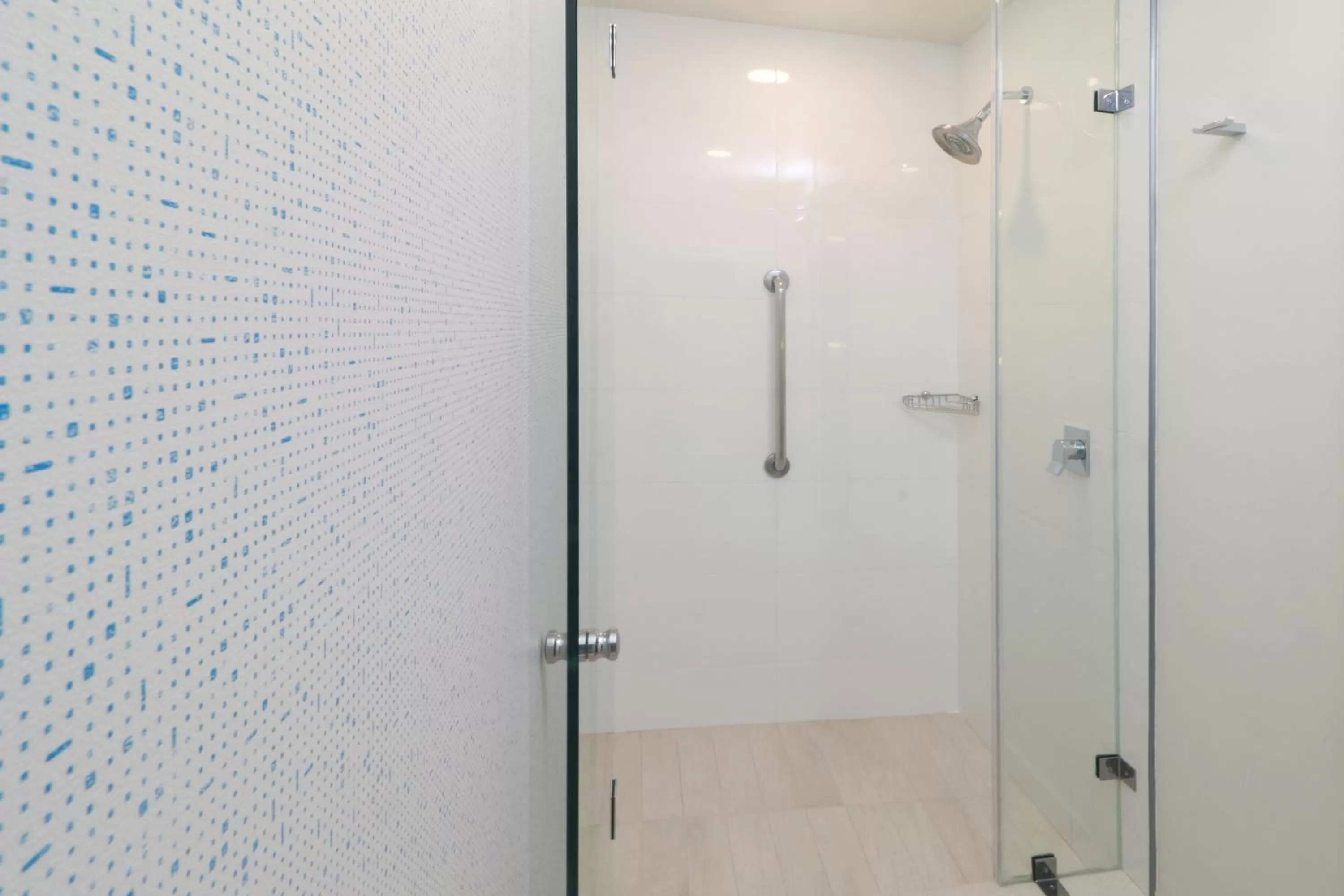 Bathroom in Holiday Inn Express Guadalajara Iteso by IHG