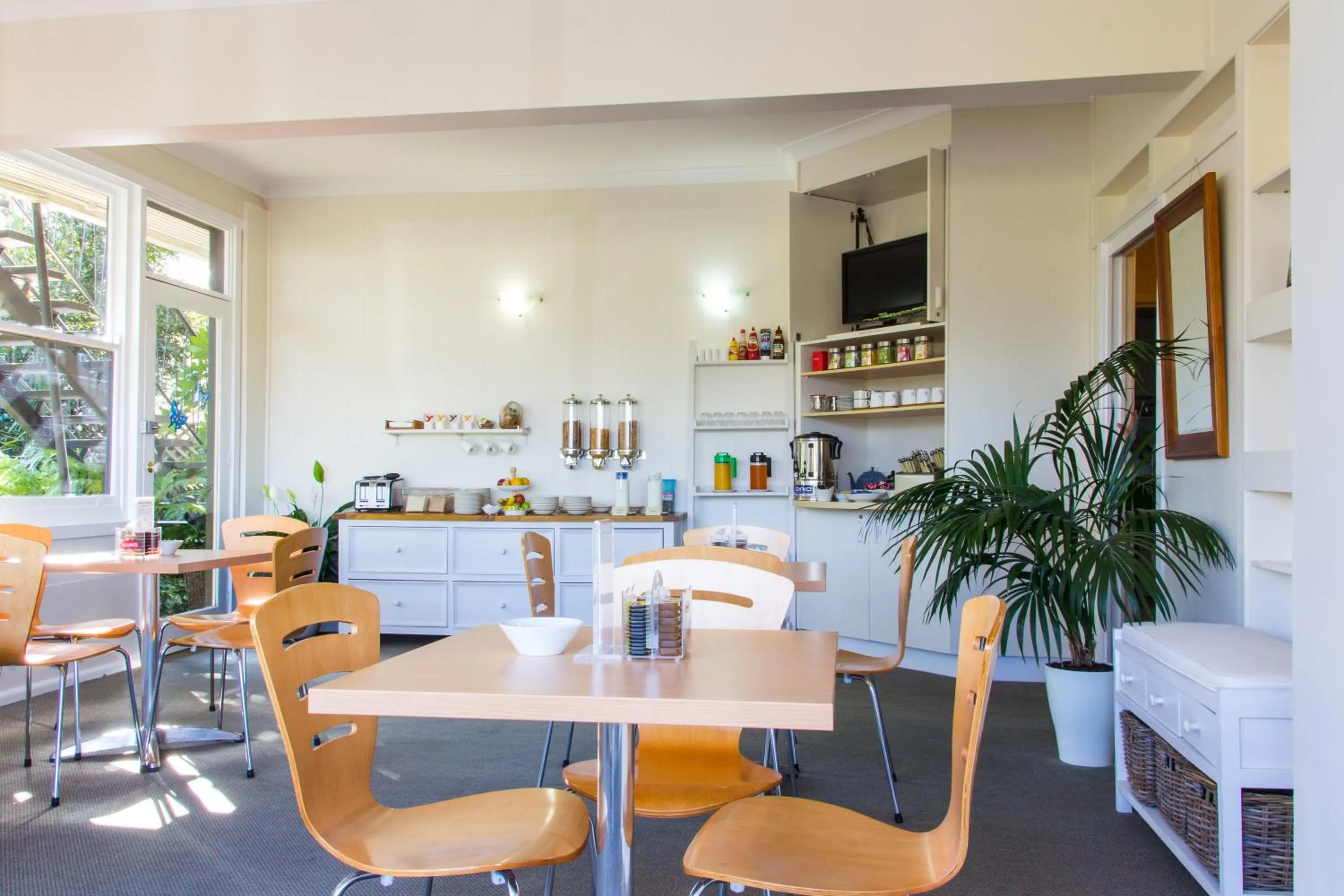 Restaurant/places to eat in Bathurst Explorers Motel