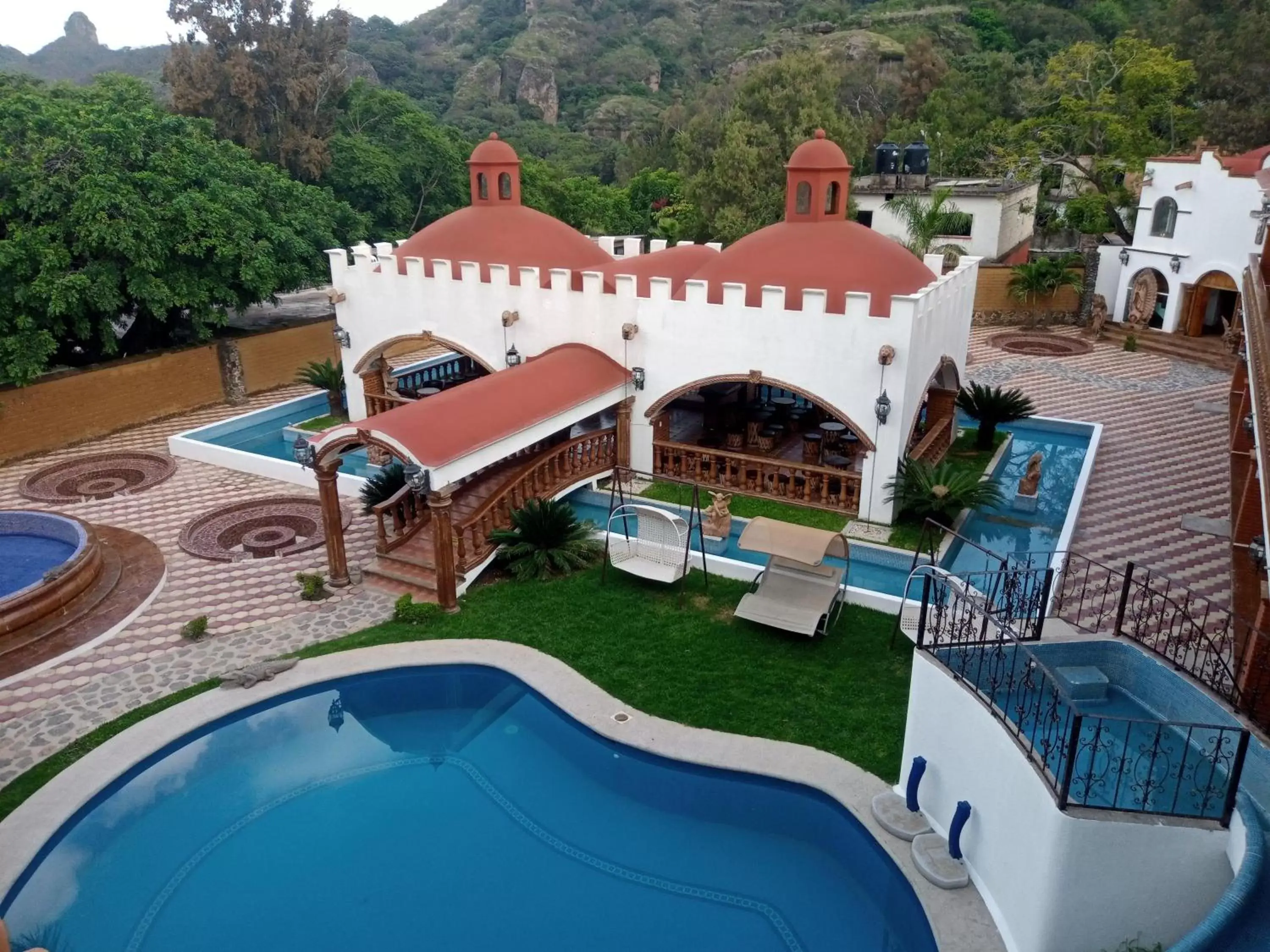 Pool View in Hotel Leyenda del Tepozteco