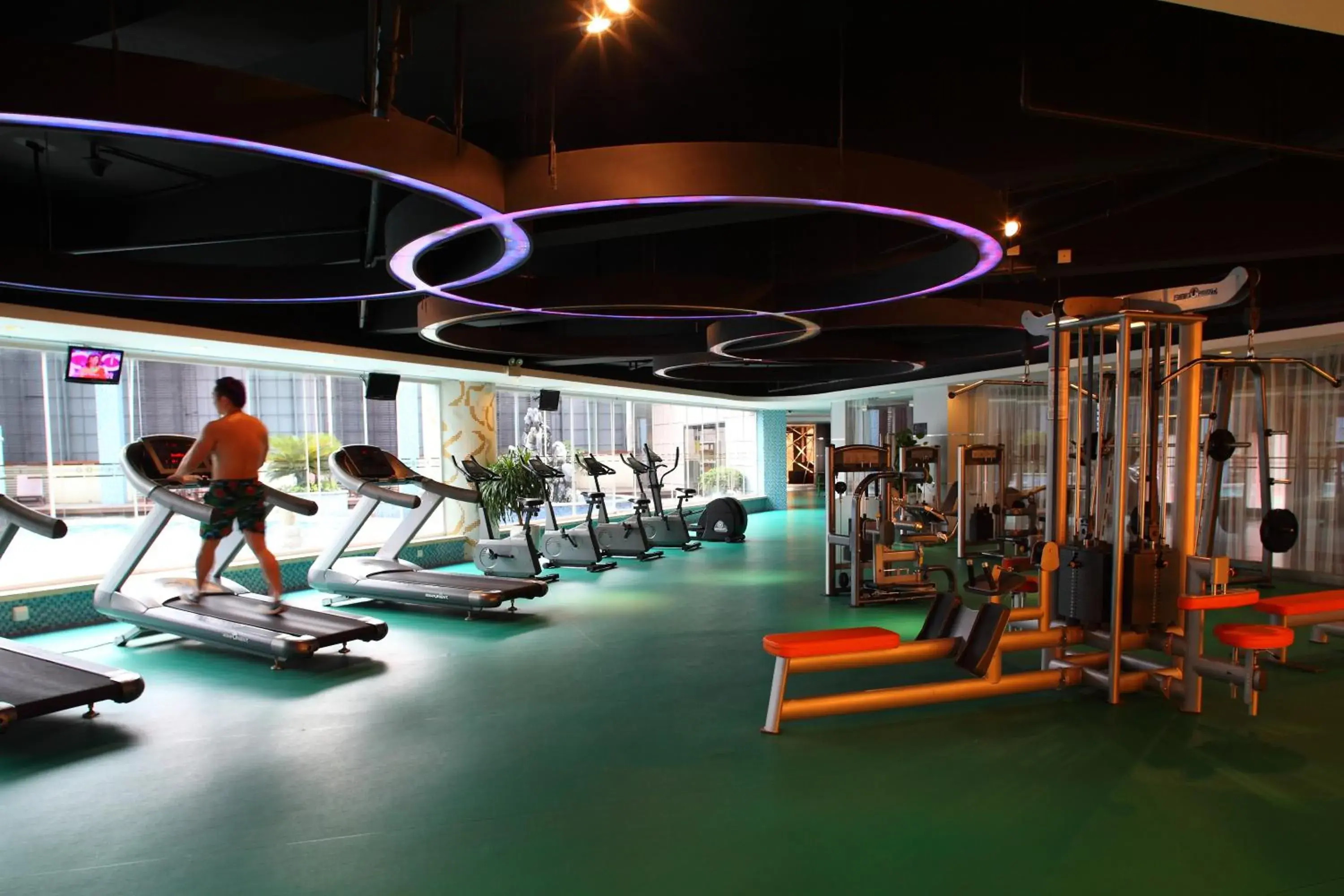 Fitness centre/facilities, Fitness Center/Facilities in Haikou Mingguang Shengyi Hotel (Previous Mingguang International Hotel)