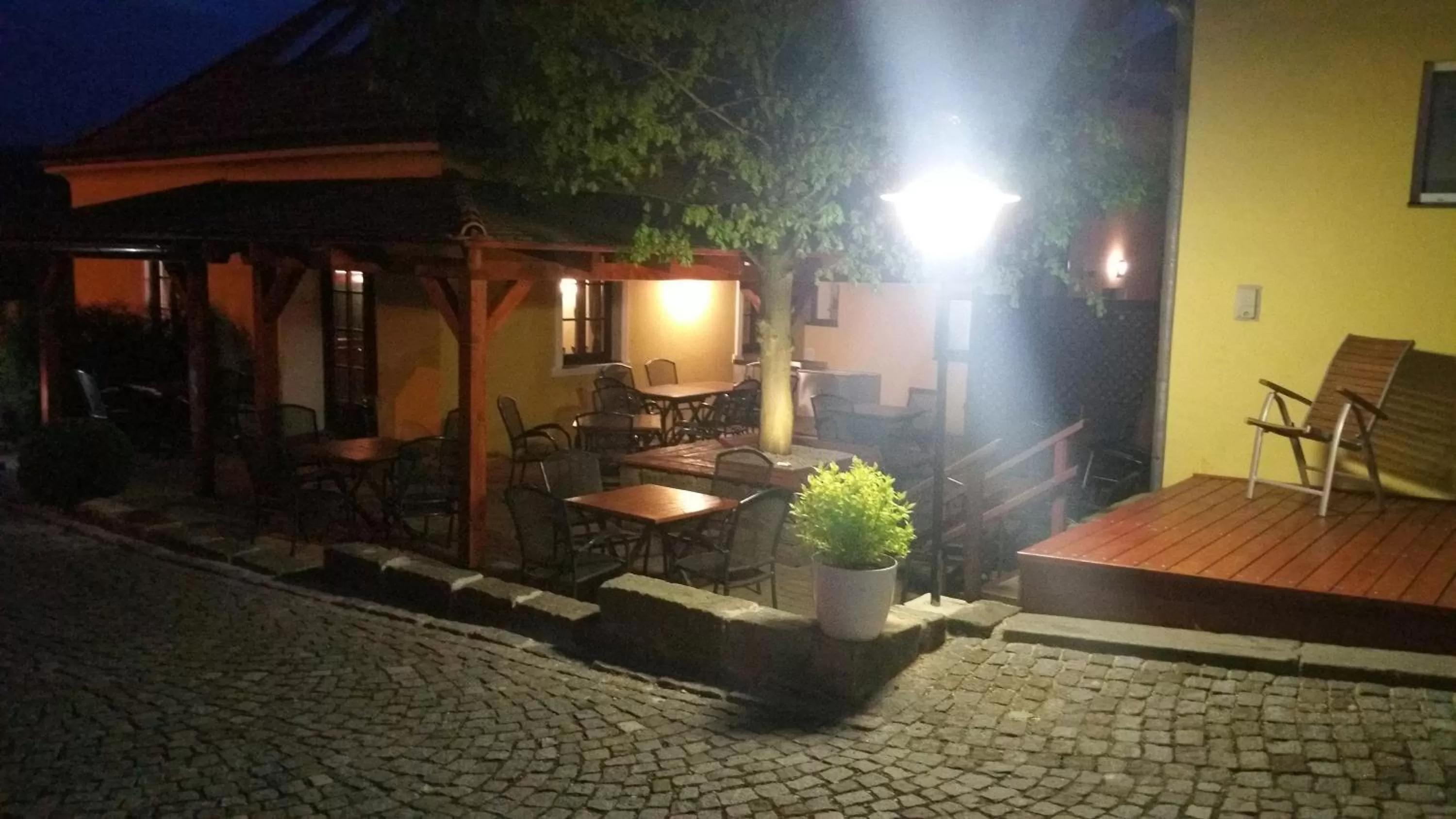 Restaurant/places to eat in Hotel Výpřež - Děčín