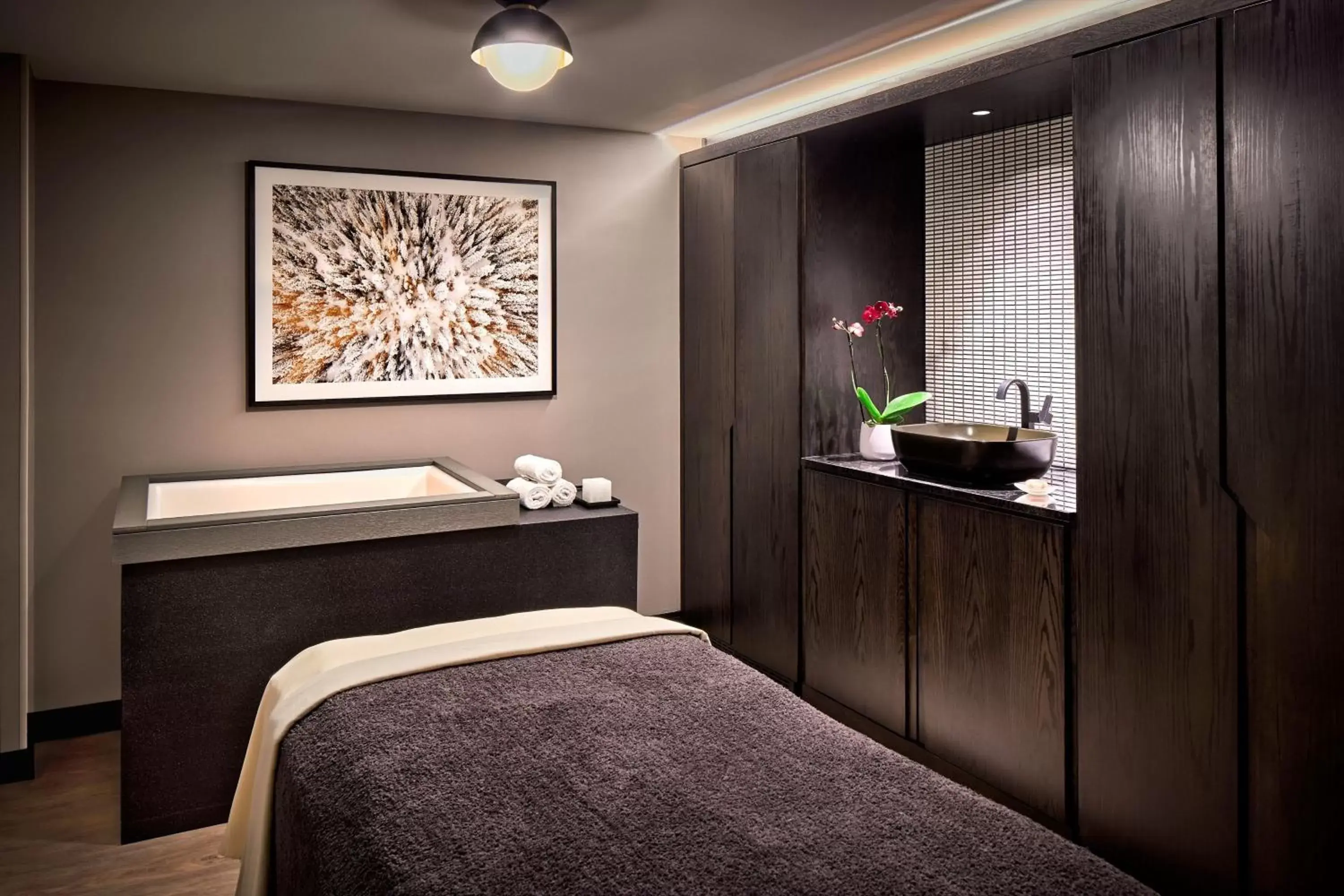 Spa and wellness centre/facilities, Bed in The Hythe, a Luxury Collection Resort, Vail