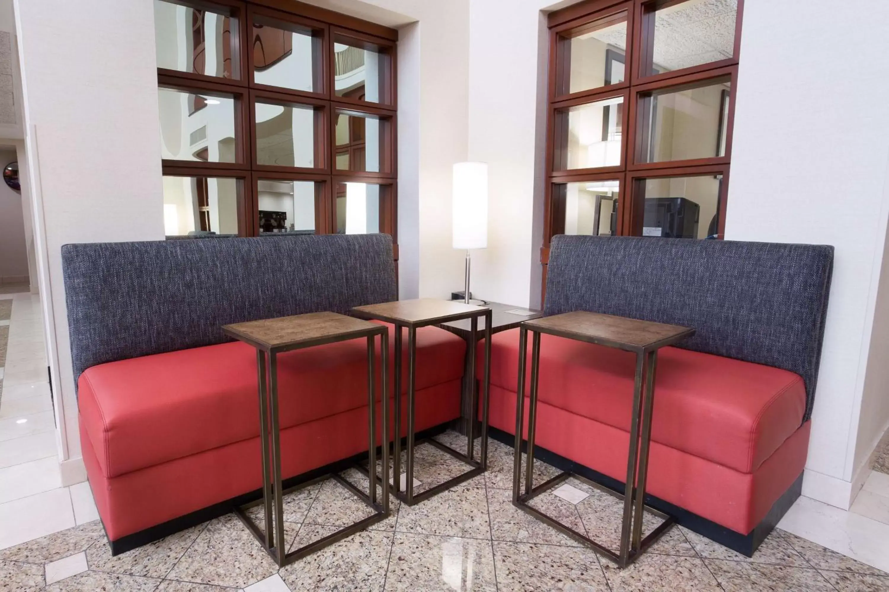 Lobby or reception, Seating Area in Drury Inn & Suites Joplin