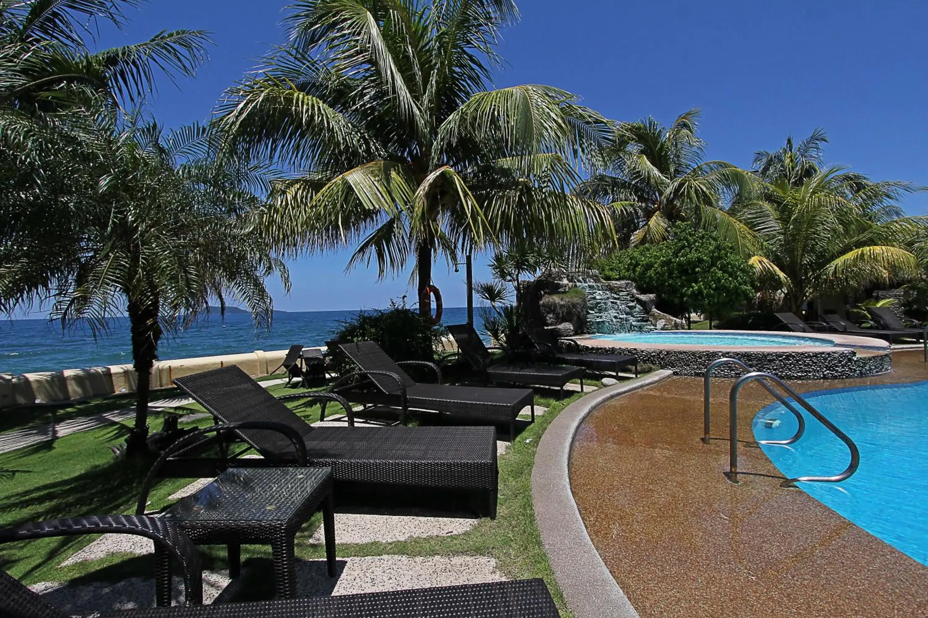 Pool view, Swimming Pool in Thalatta Resort