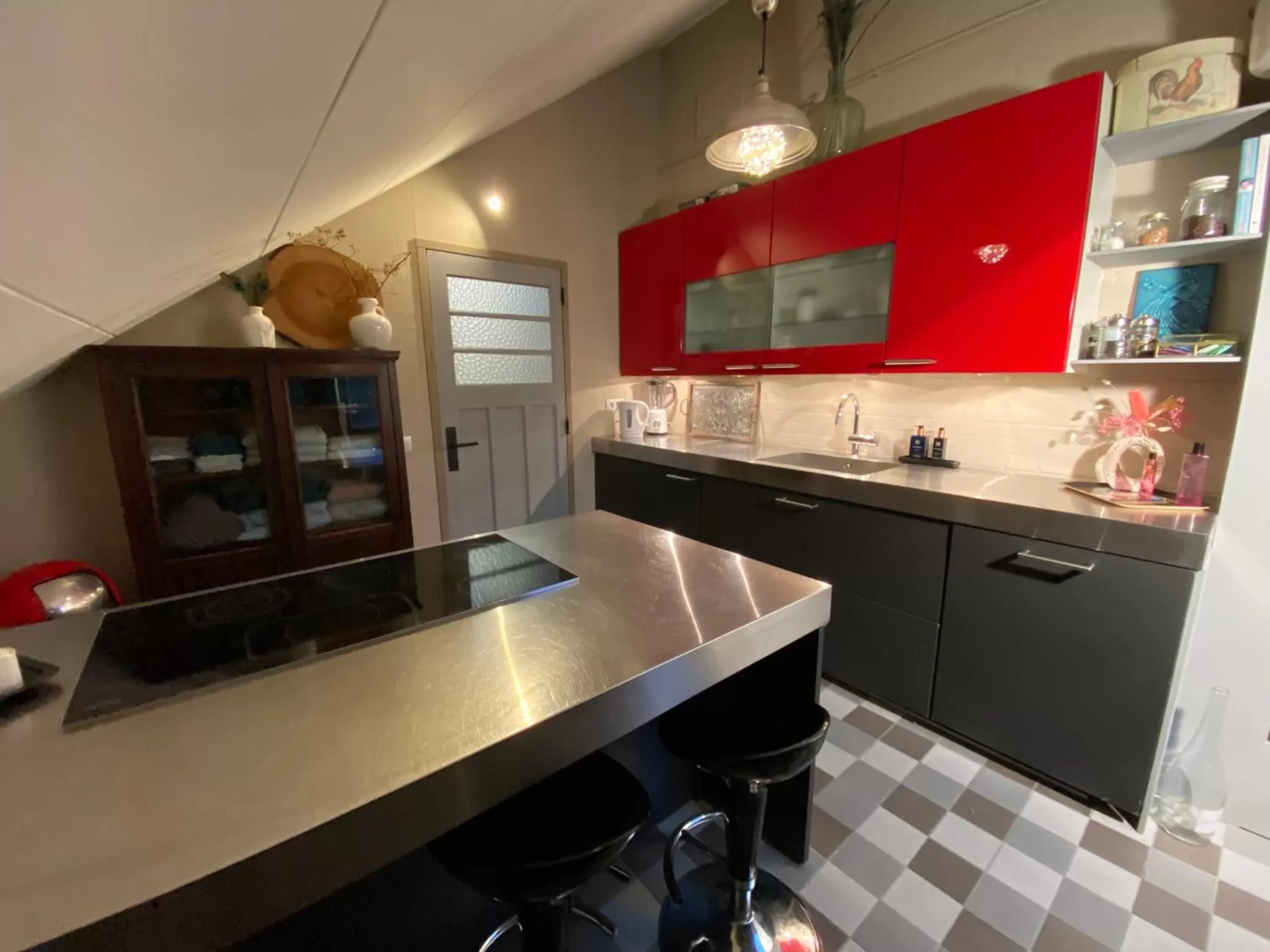 Kitchen or kitchenette in Paauwze