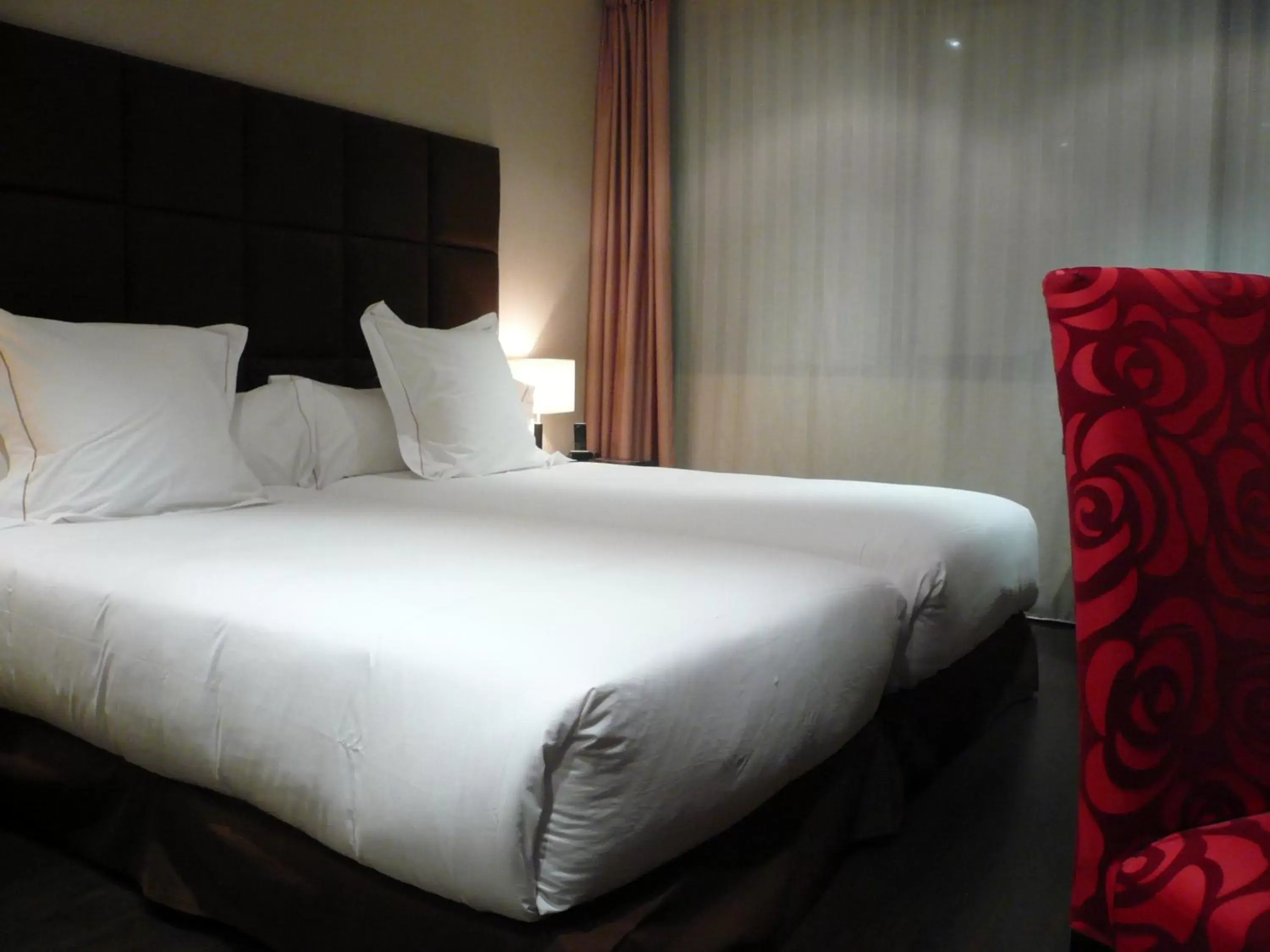 Bed in AZZ Asturias Langrehotel & Spa