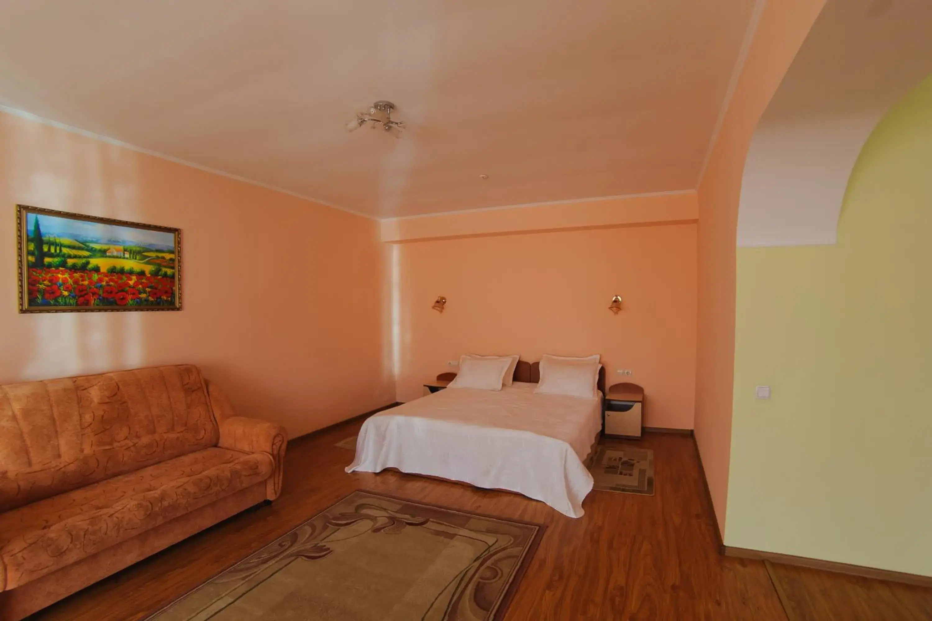 Photo of the whole room, Bed in Villa Arus