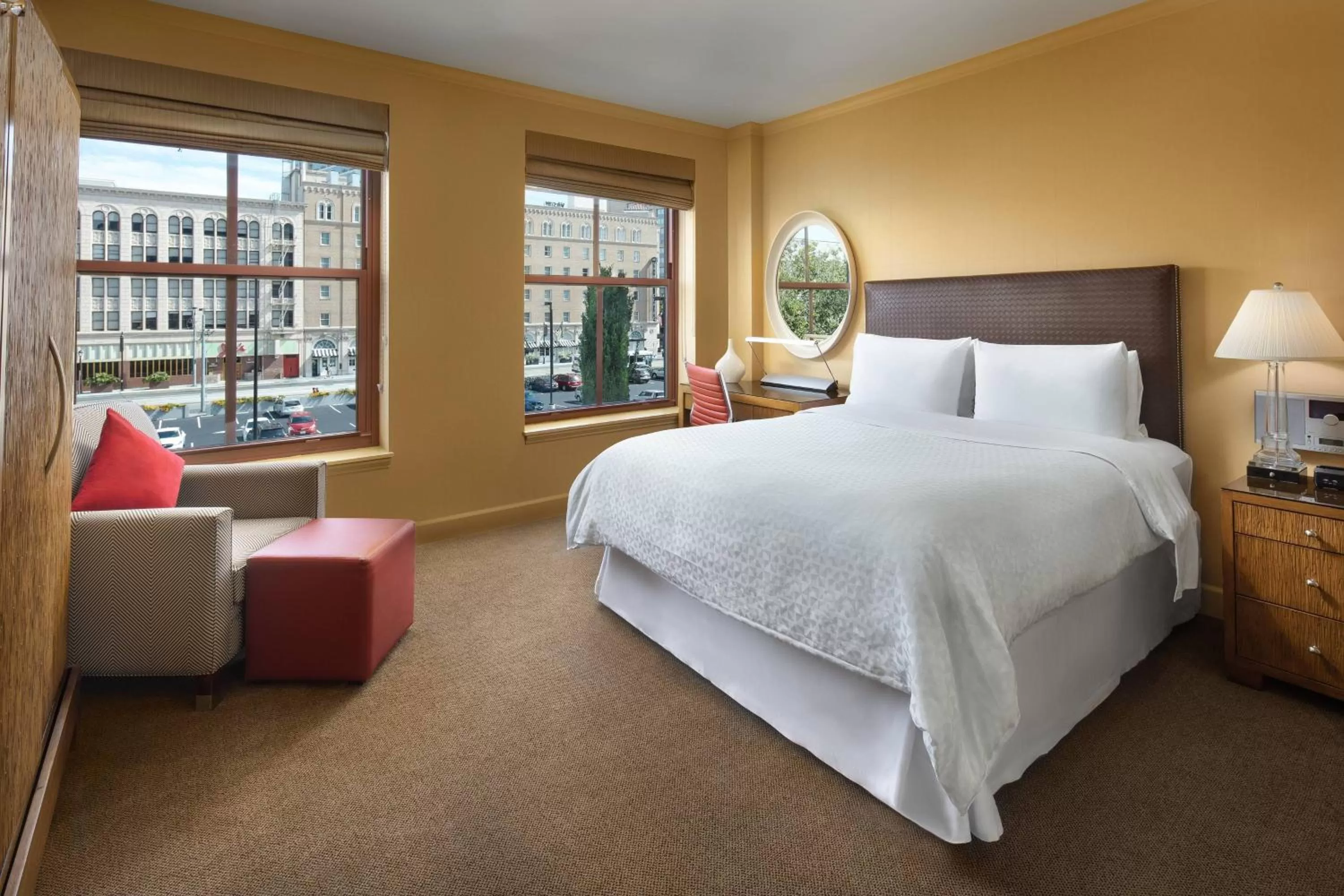 Guest room, 1 Queen in Four Points by Sheraton San Jose Downtown