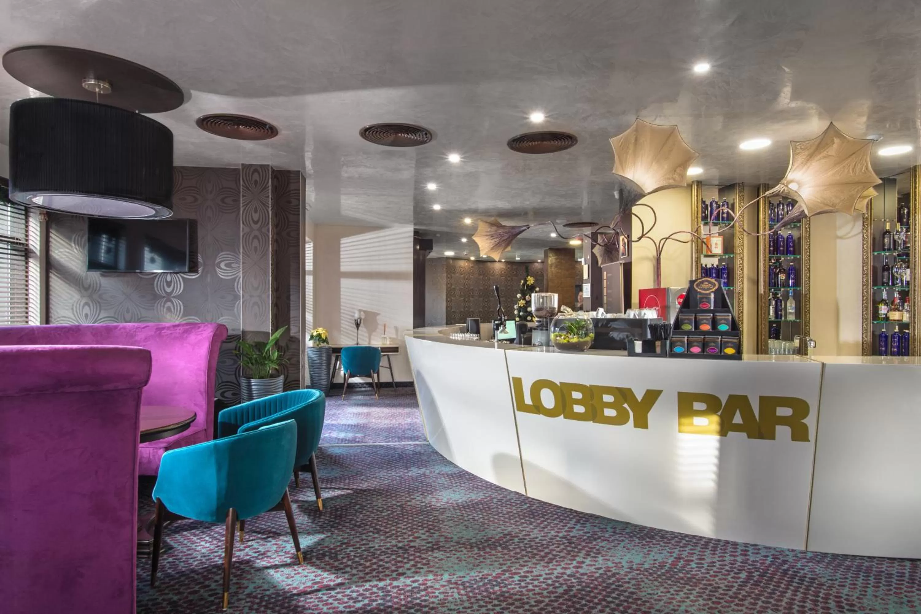 Lobby or reception in Ores Boutique Hotel