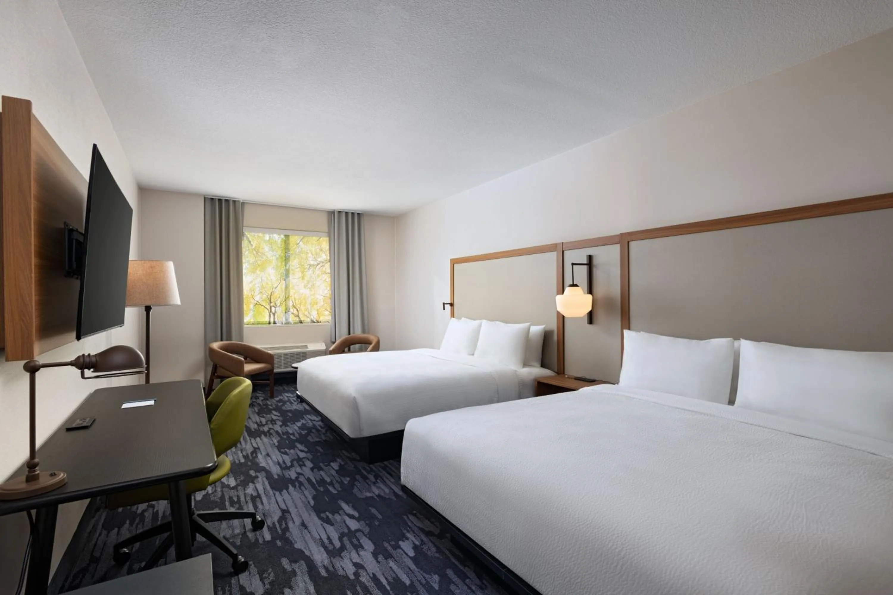 Photo of the whole room, Bed in Fairfield by Marriott Inn & Suites Hillsboro