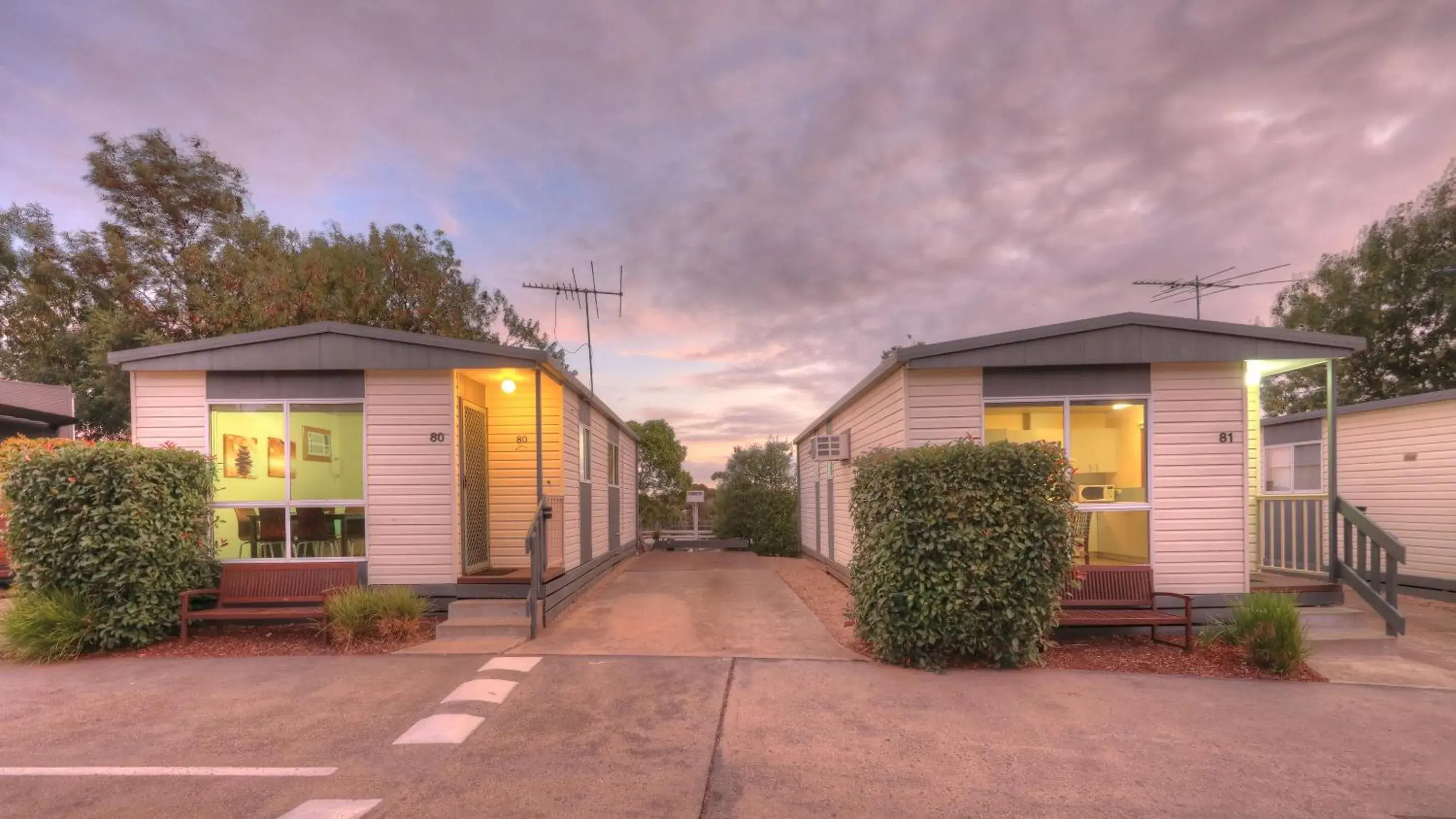 Property Building in Airport Tourist Village Melbourne