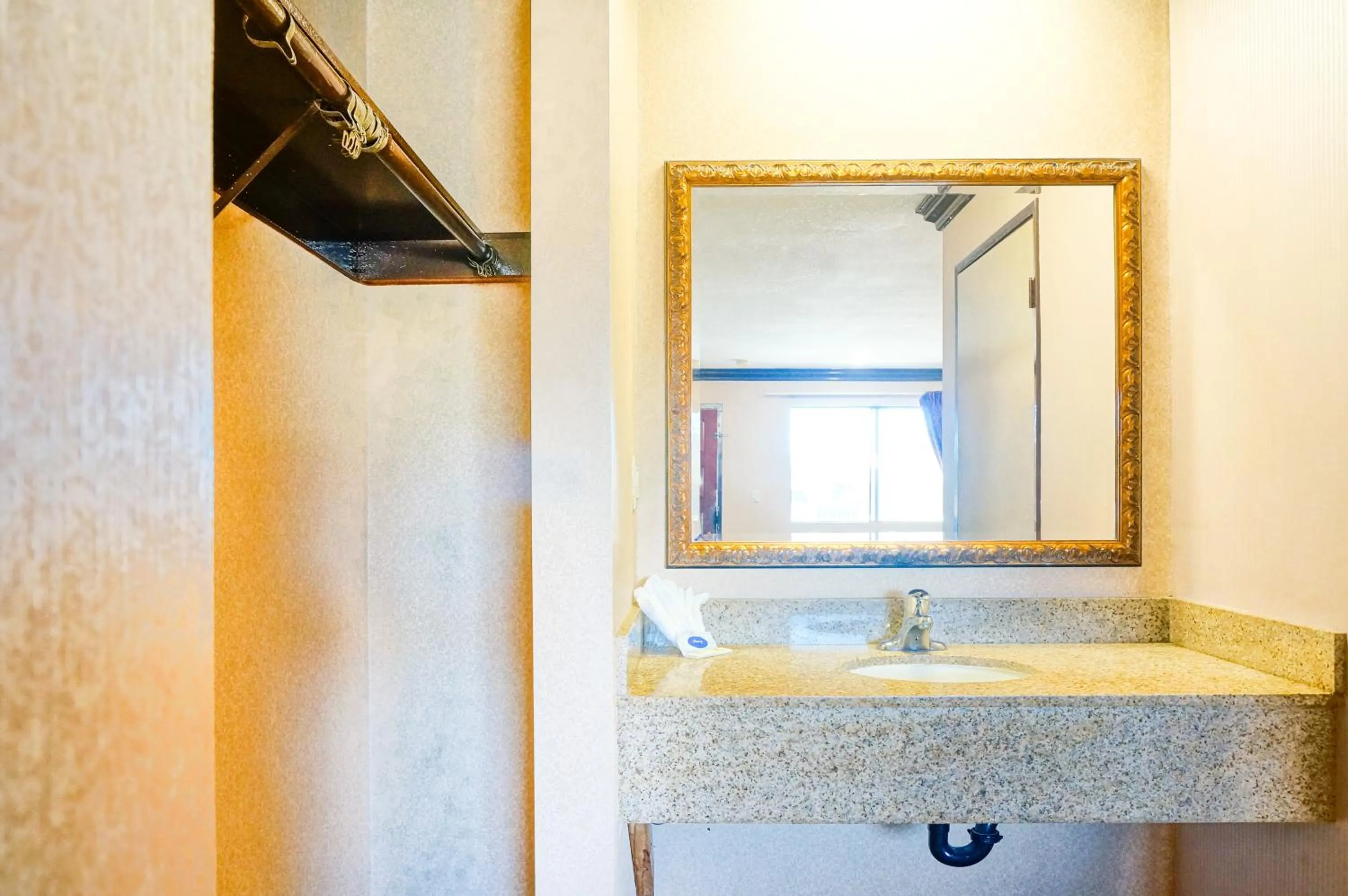 Bathroom in Touristlodge