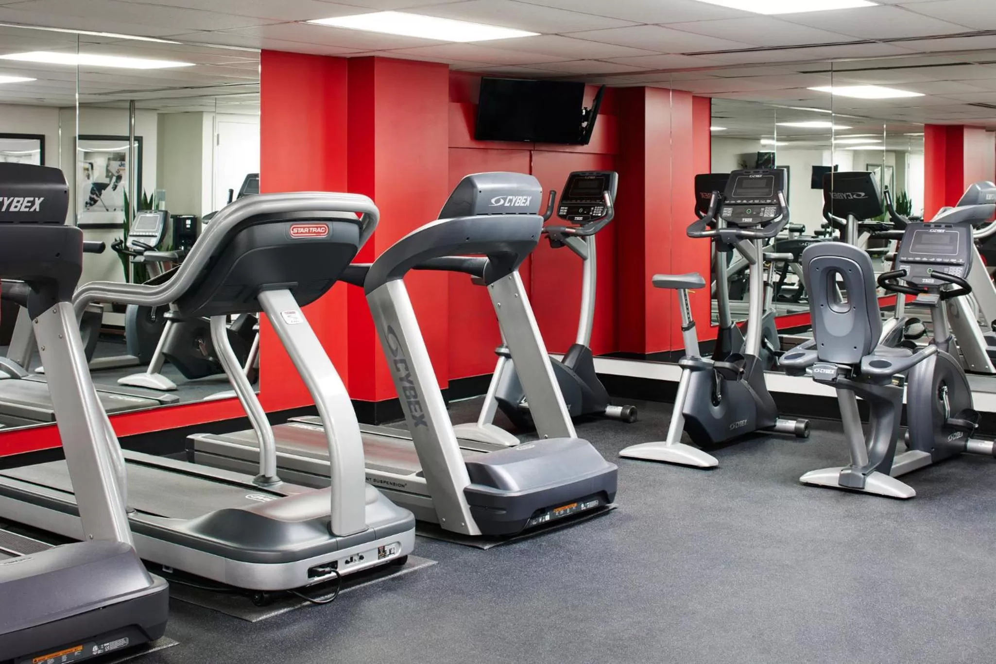 Fitness centre/facilities in Club Quarters Hotel Rittenhouse Square, Philadelphia