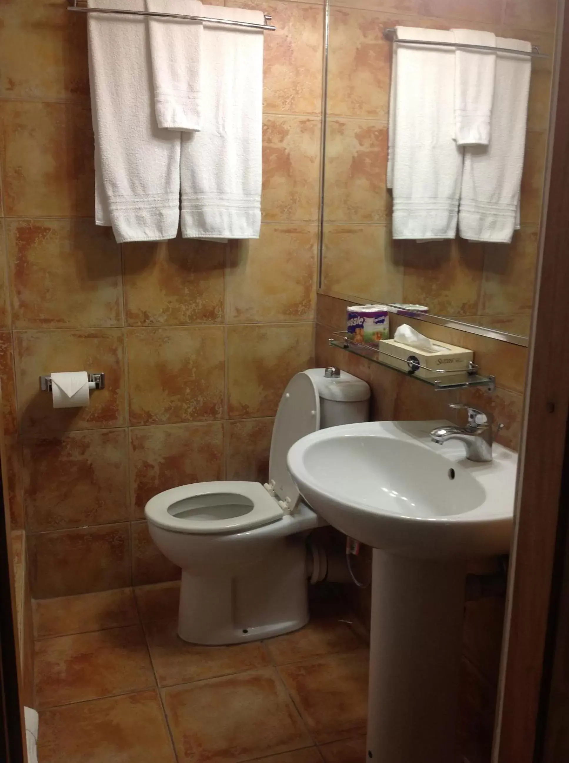 Budget Double Room in Hotel Normandie Limited Budget Double Room in Hotel Normandie Limited