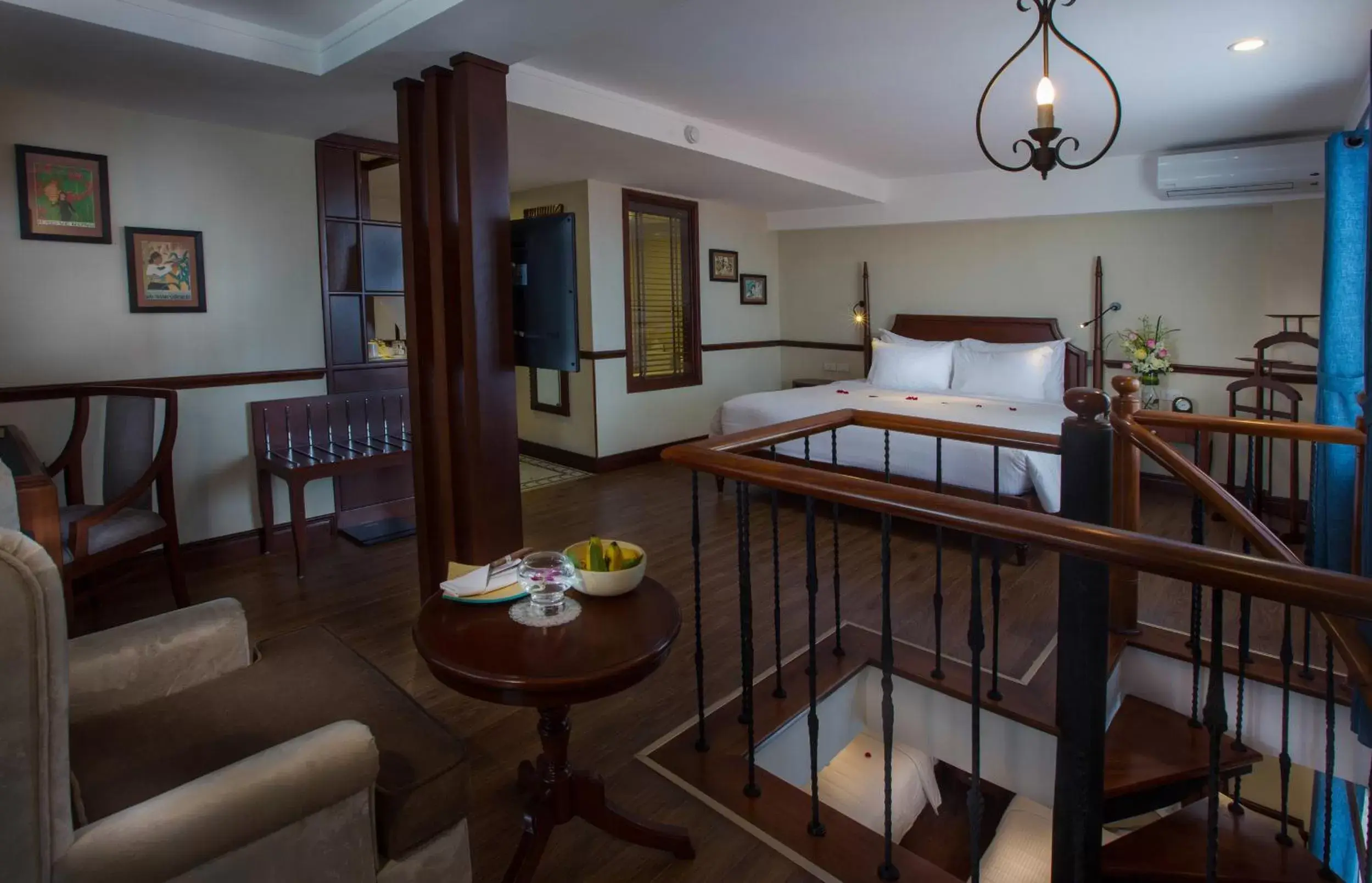 Bedroom in Hanoi La Siesta Hotel & Spa