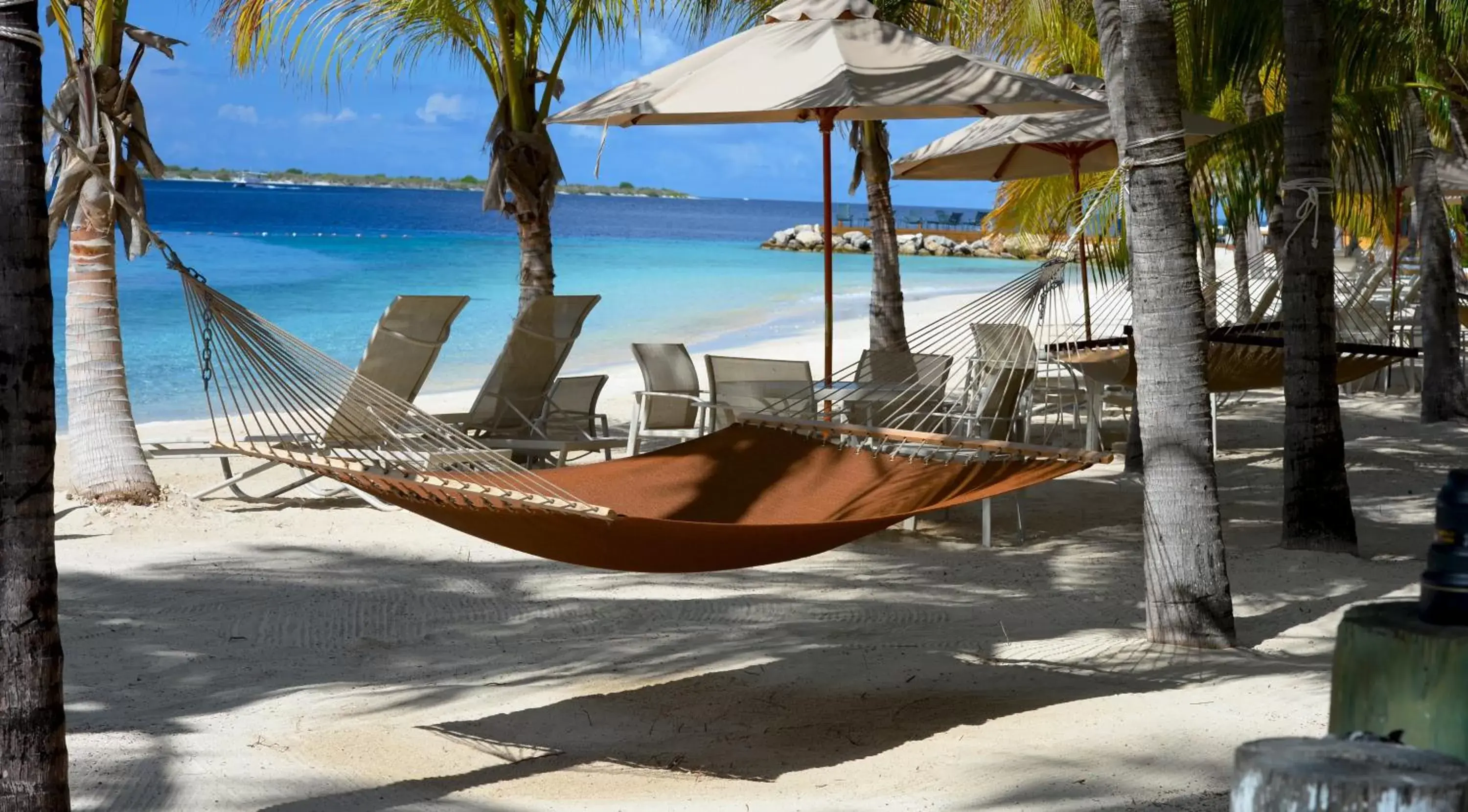 Beach, Patio/Outdoor Area in Harbour Village Beach Club