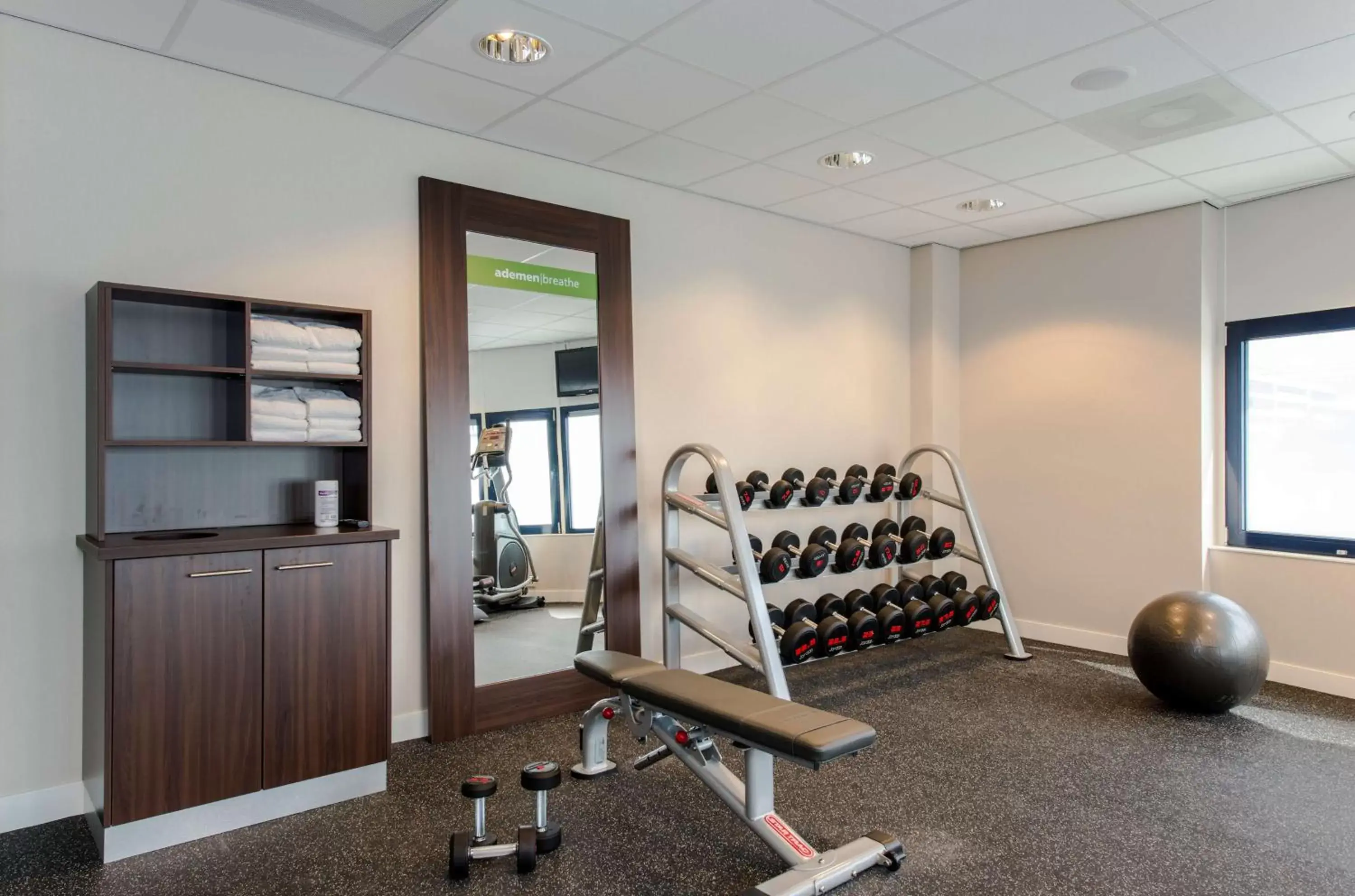 Fitness centre/facilities in Hampton by Hilton Amsterdam Airport Schiphol Fitness centre/facilities in Hampton by Hilton Amsterdam Airport Schiphol