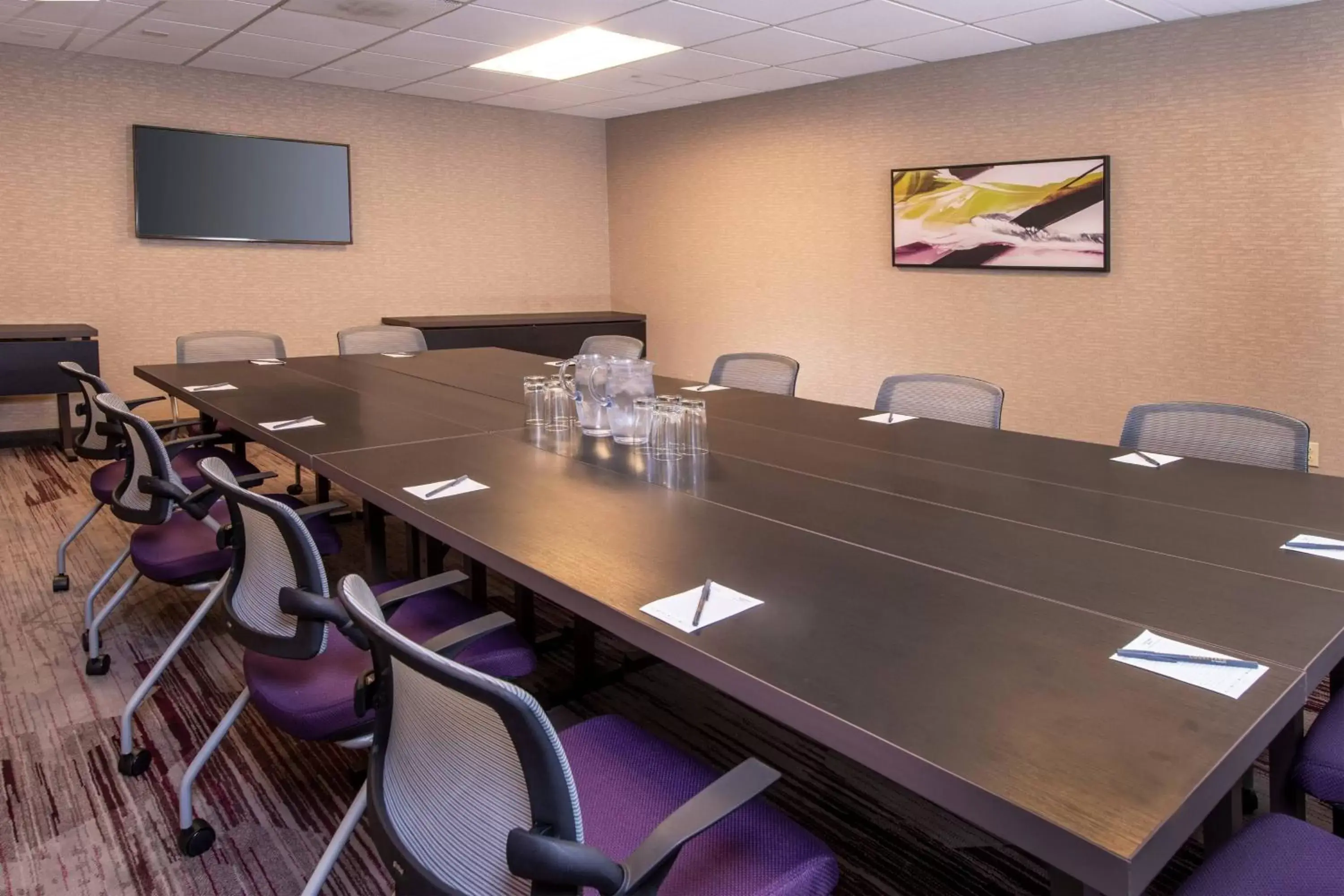 Meeting/conference room in Courtyard by Marriott Dulles Airport Herndon/Reston