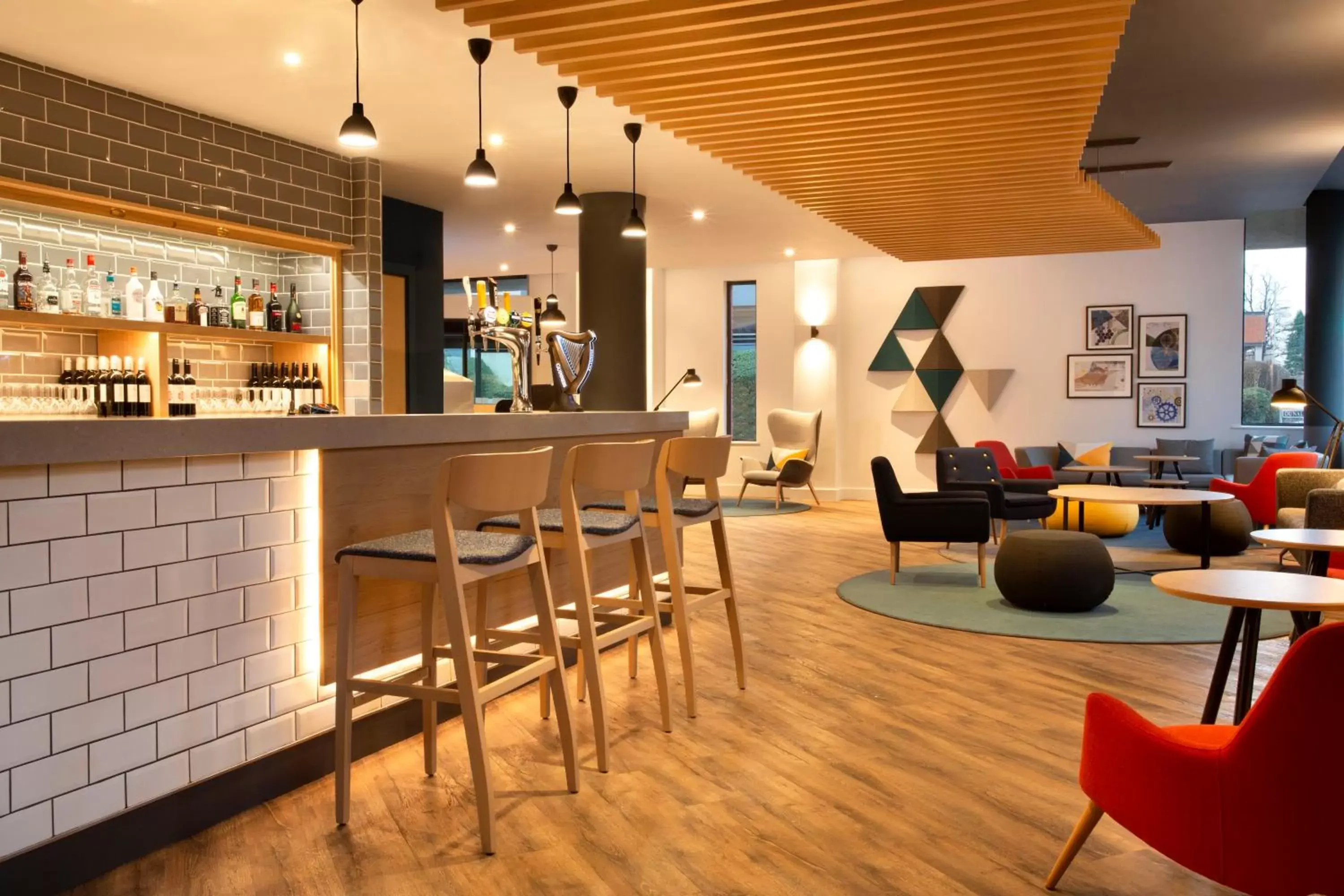 Lounge or bar, Lounge/Bar in Holiday Inn Express Cheltenham Town Centre, an IHG Hotel