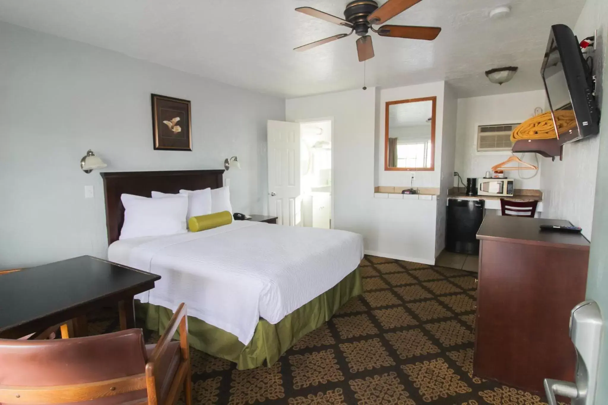 Bed in Stage Stop Inn Williams Bed in Stage Stop Inn Williams