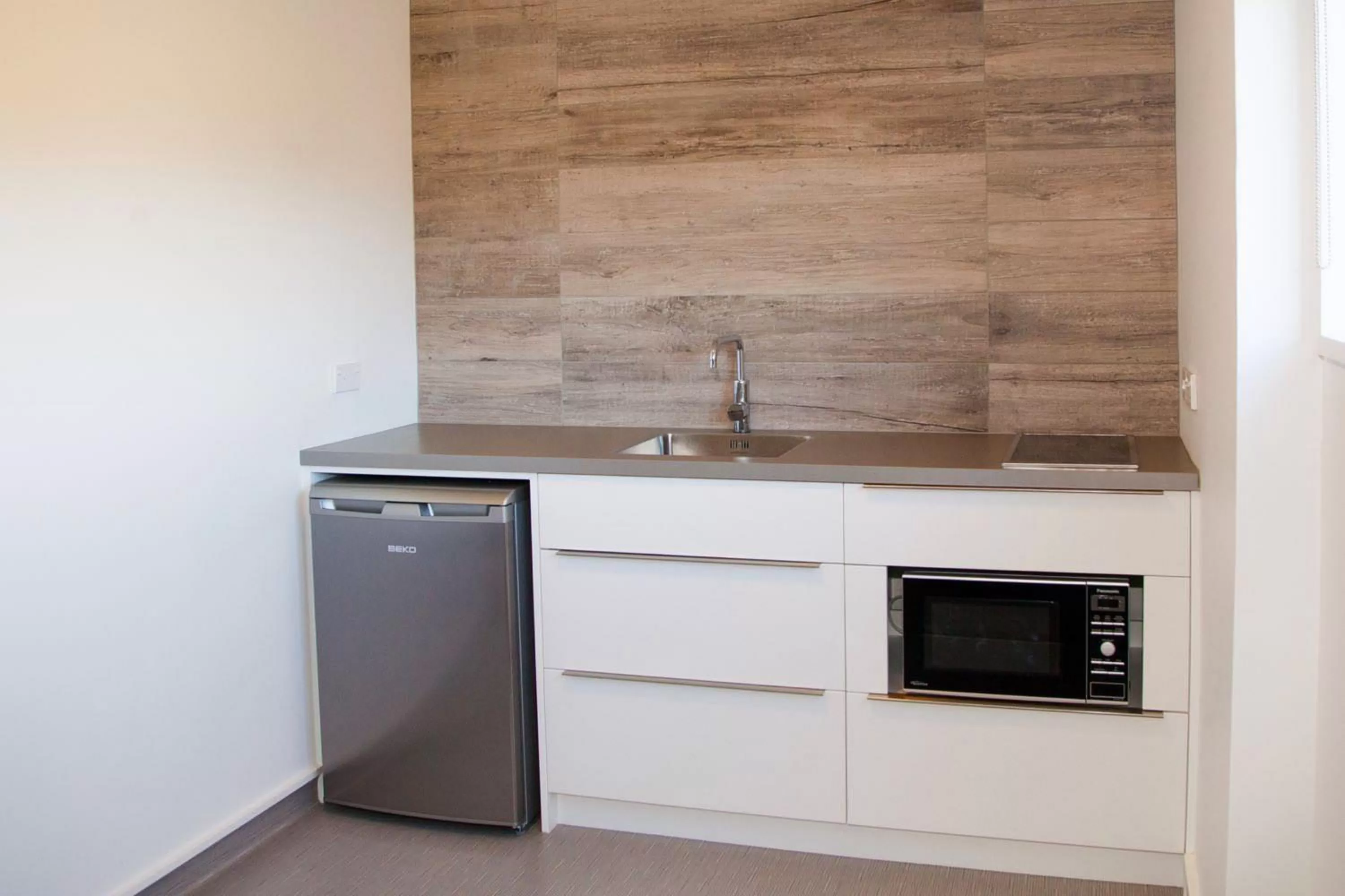 Kitchen or kitchenette in Aria on Bank