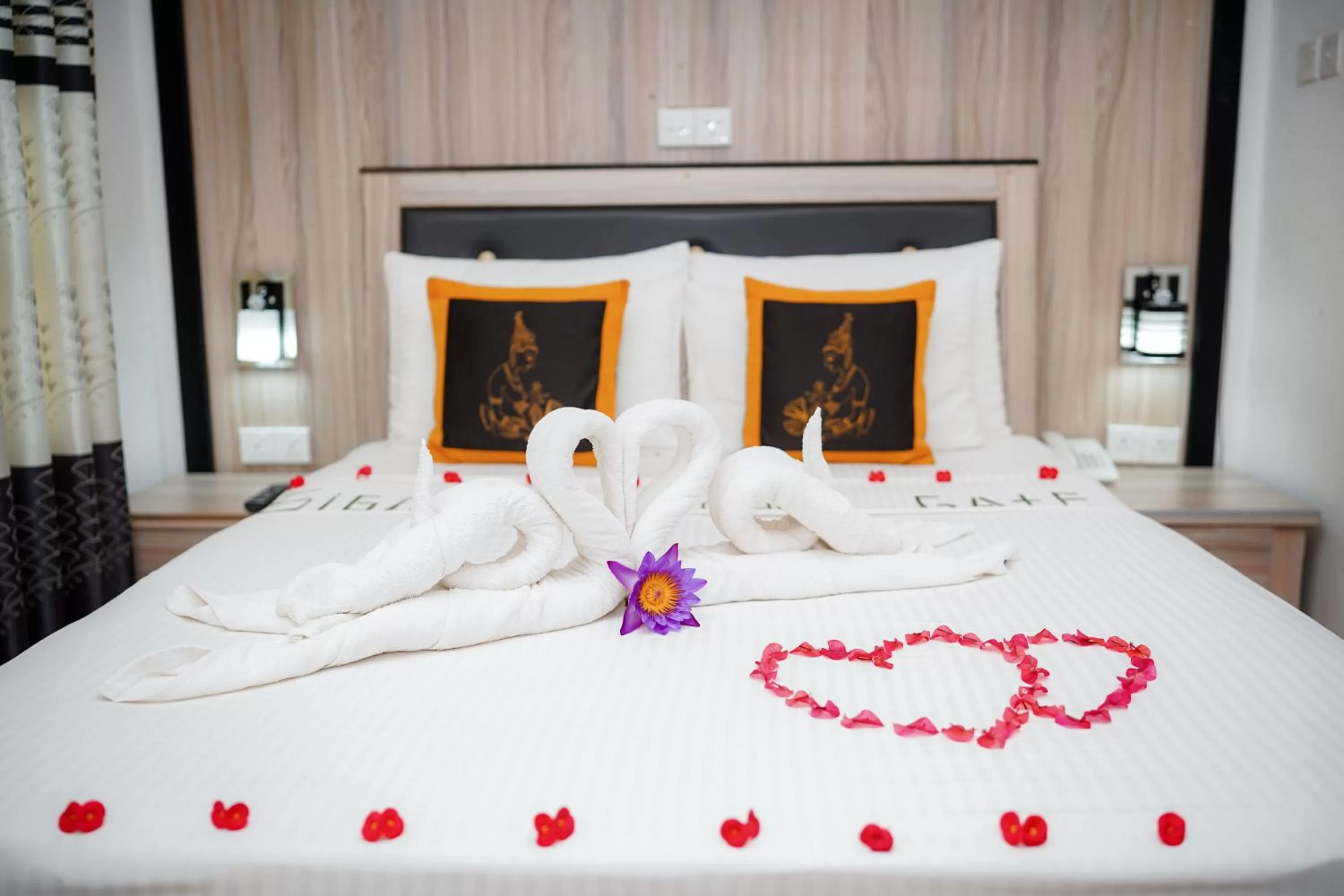 Bed in Sigiriya Kingdom Gate Dambulla