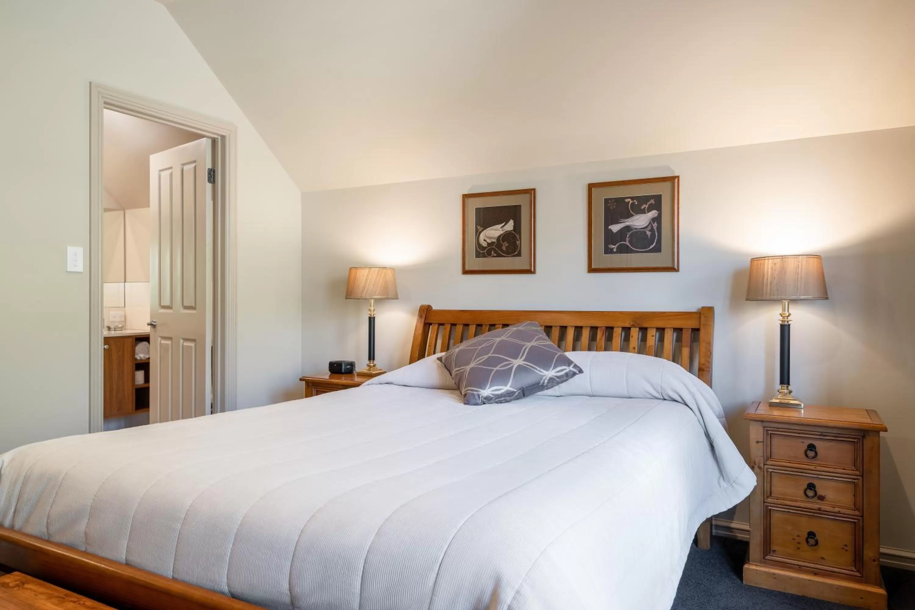 Bed in Wanaka Luxury Apartments