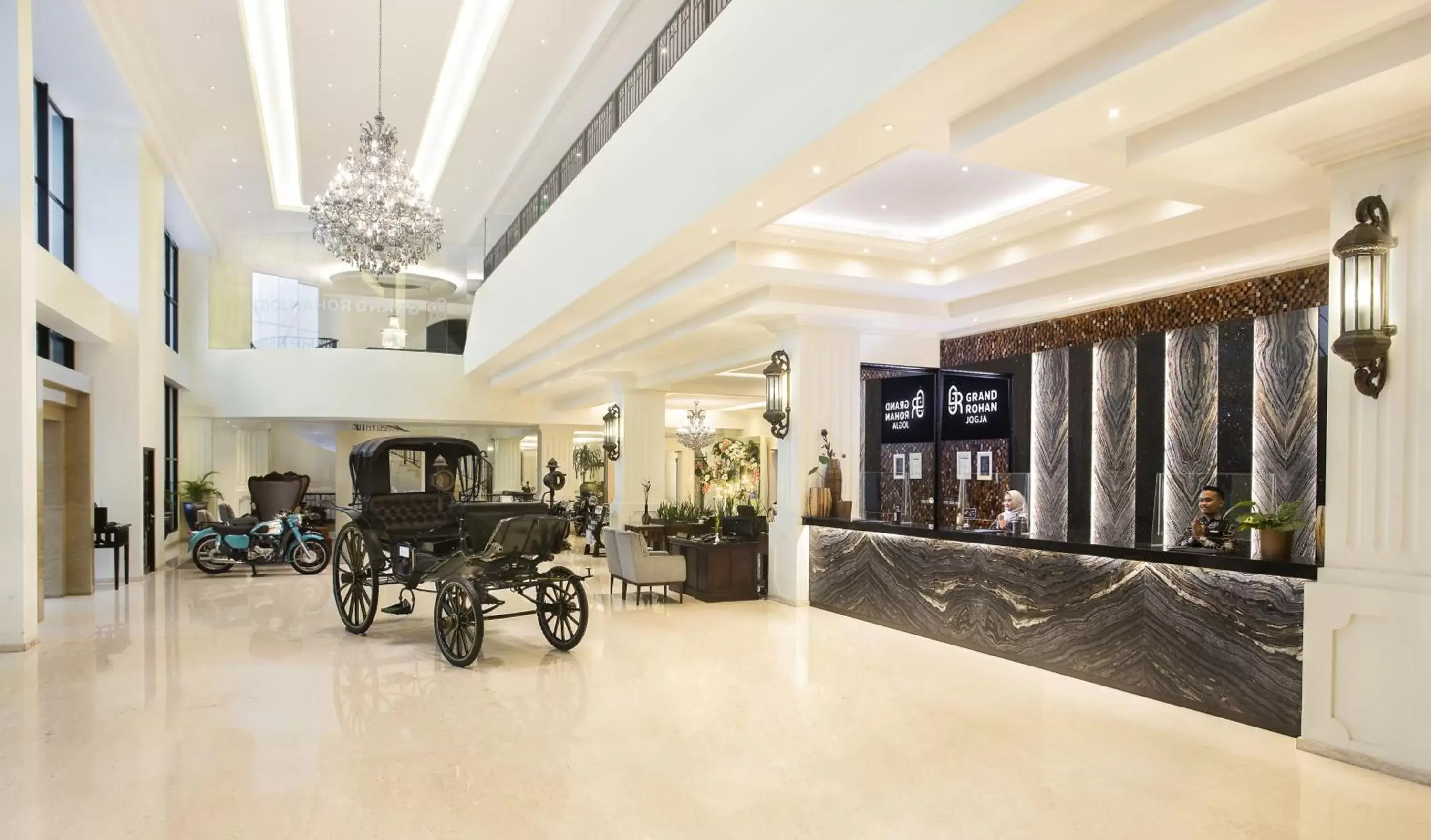 Lobby or reception in Grand Rohan Jogja