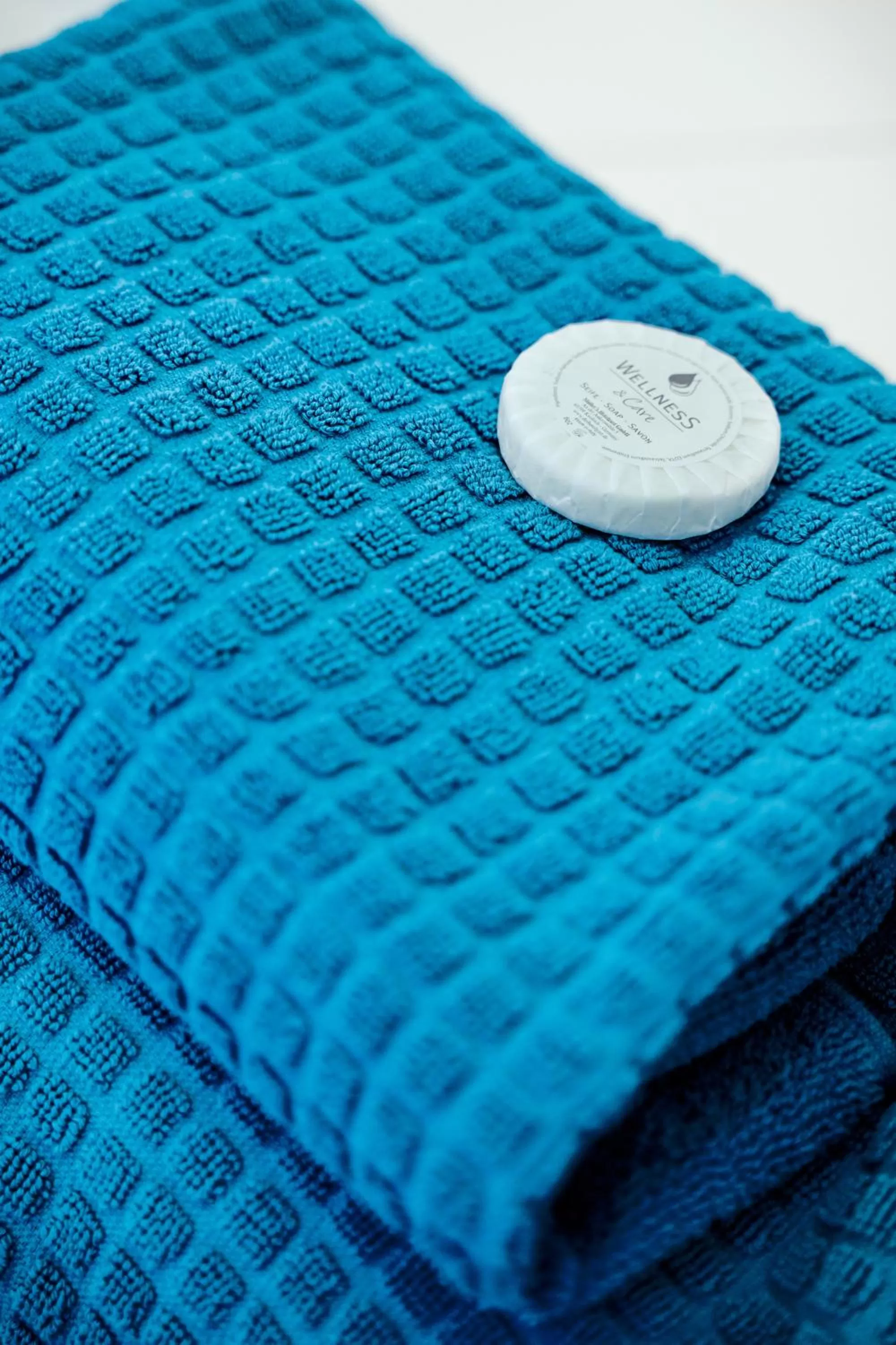 Decorative detail, Bed in Hotel im Kupferkessel