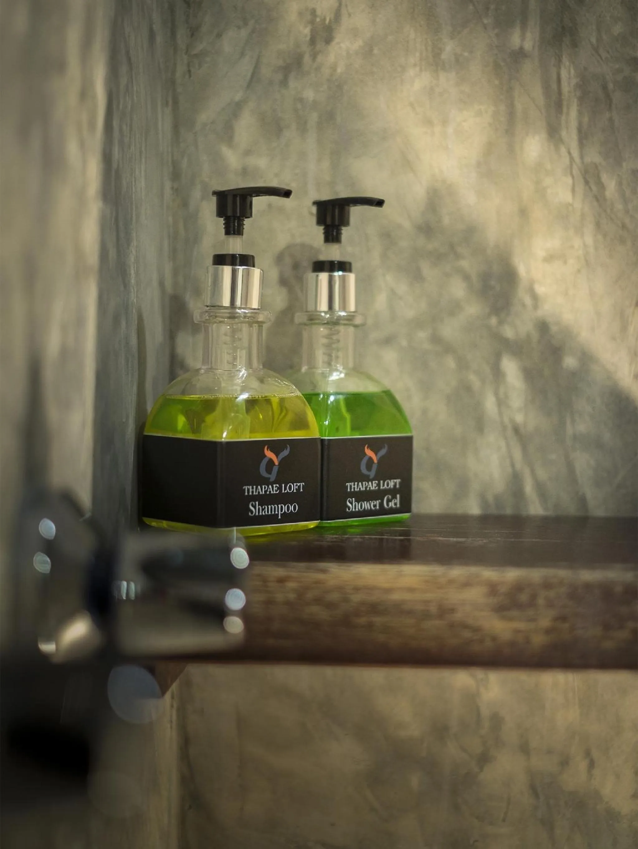 Shower in Thapae Loft