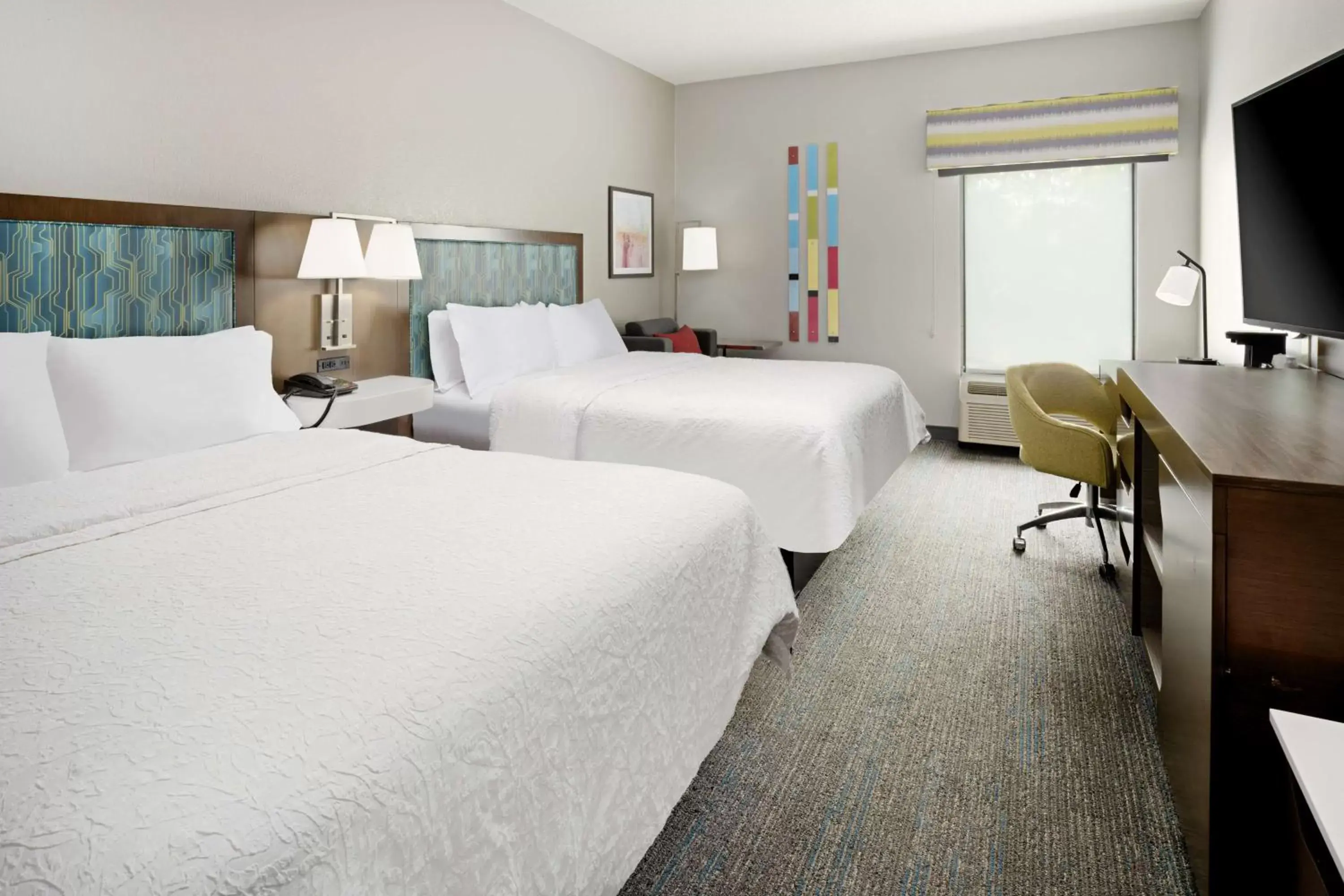 Bedroom, Bed in Hampton Inn Richmond-Mechanicsville