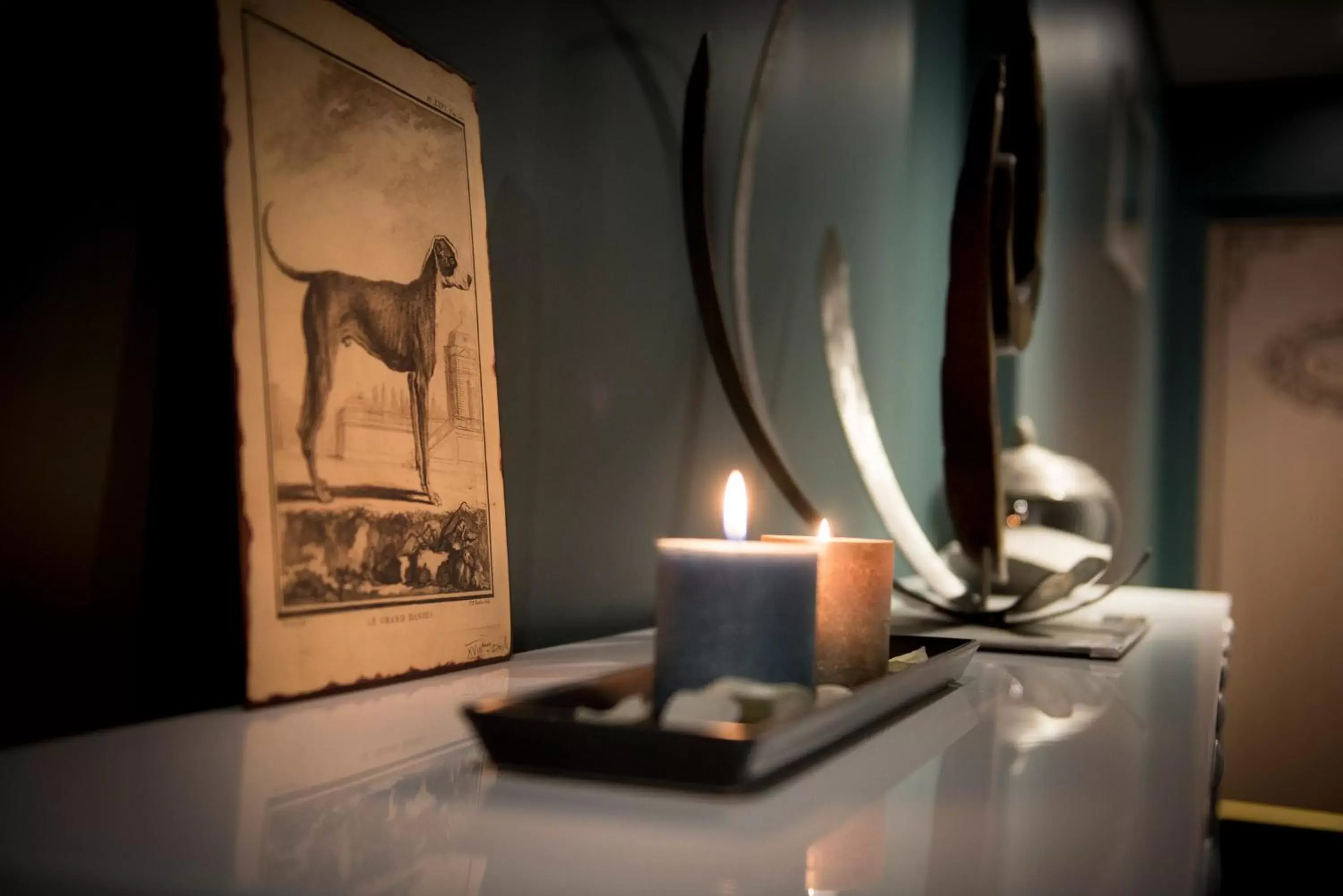 Decorative detail, TV/Entertainment Center in Champagne Domaine Sacret - AY