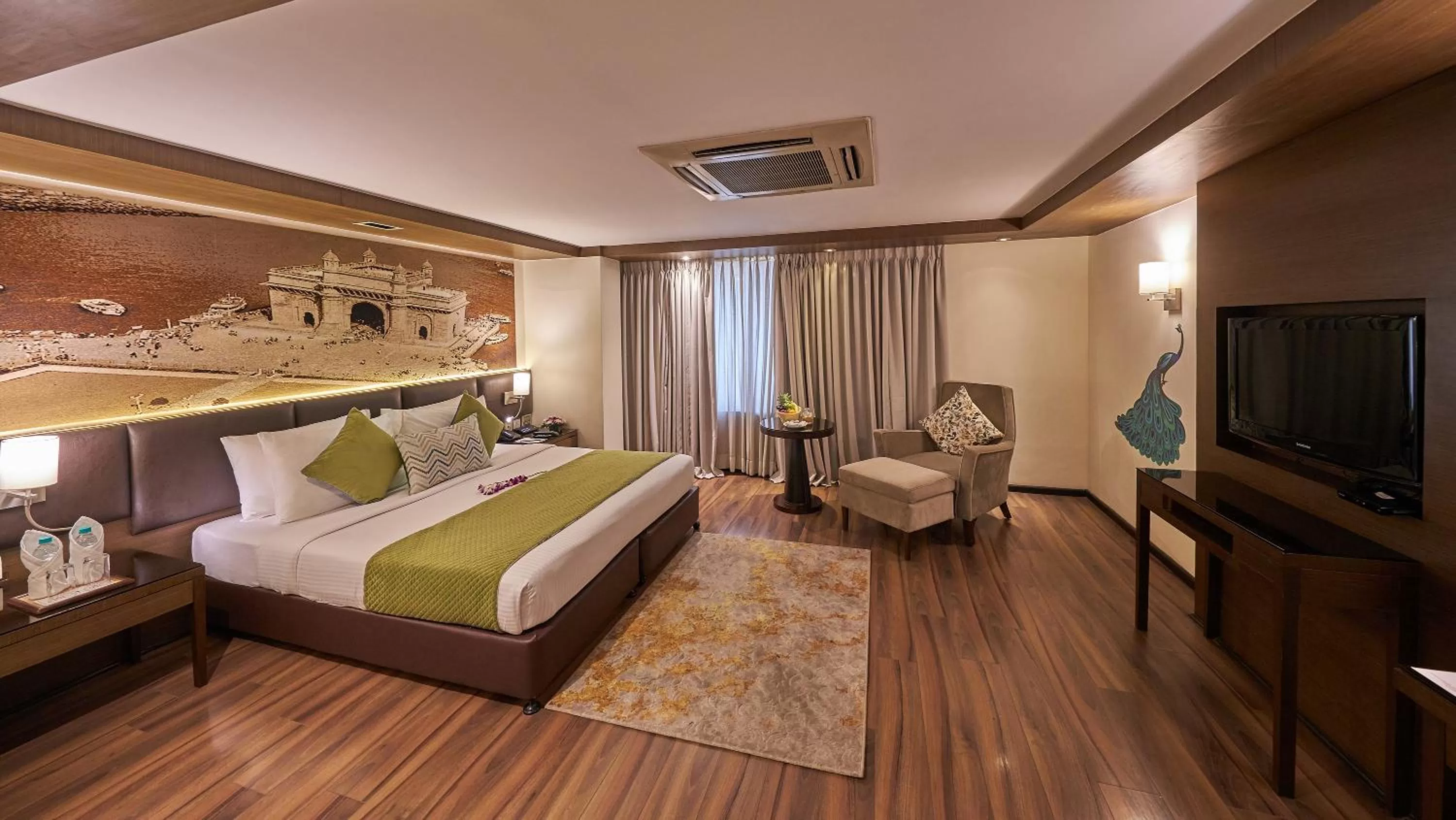 Photo of the whole room, Bed in Royal Orchid Central Grazia, Navi Mumbai