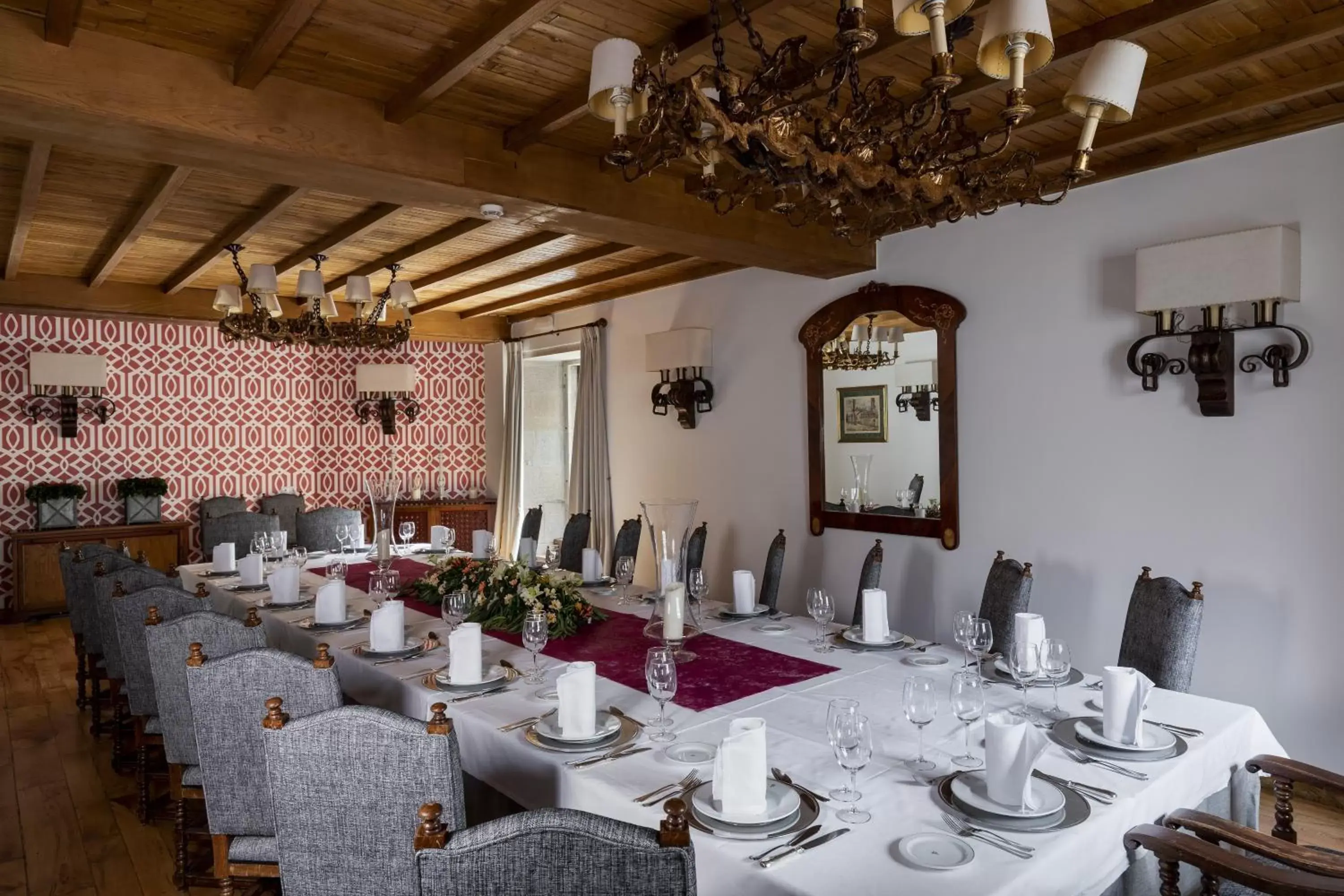Banquet/Function facilities, Restaurant/Places to Eat in Parador de Pontevedra