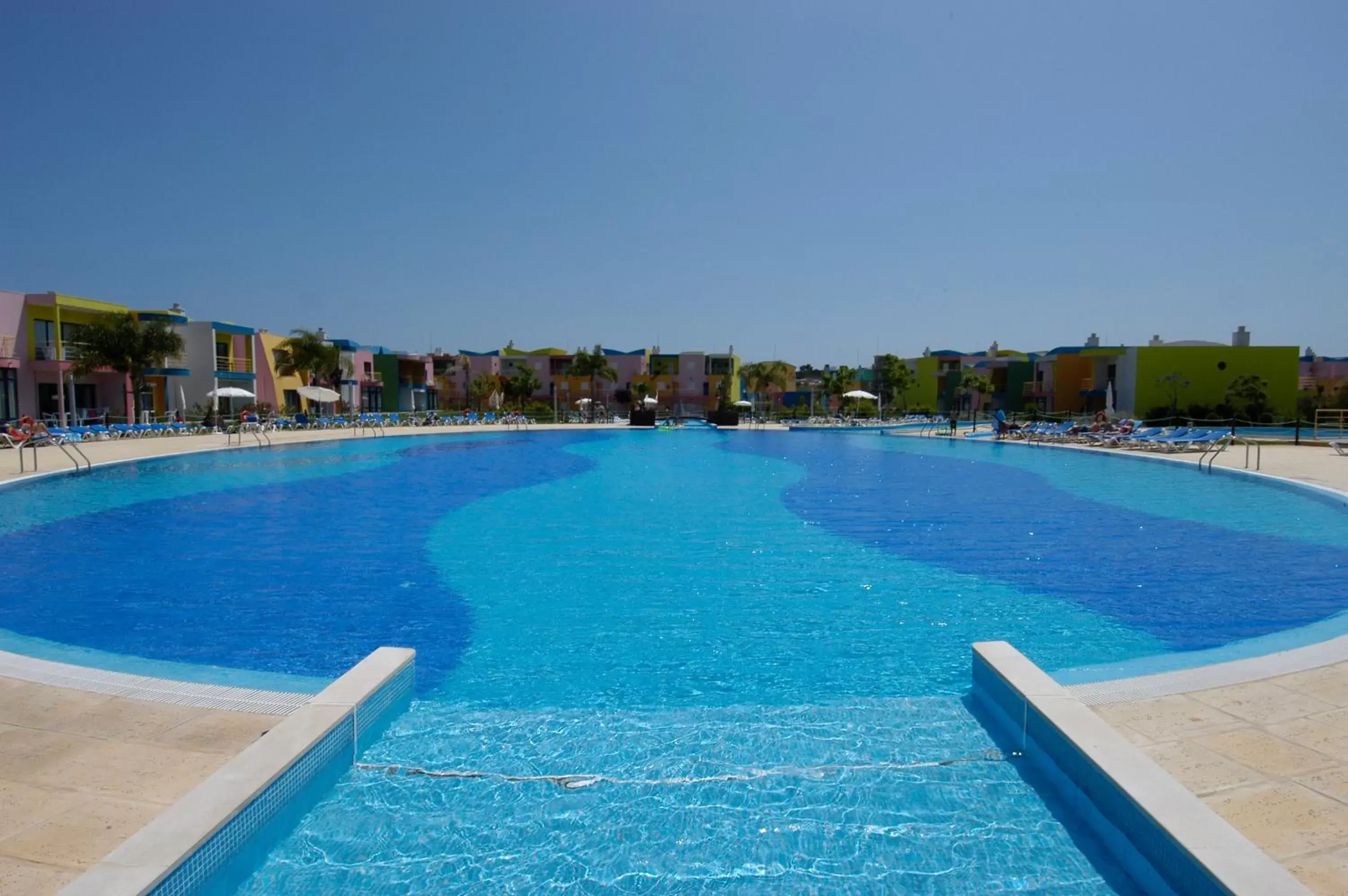 Swimming Pool in Orada Apartamentos Turísticos - Marina de Albufeira