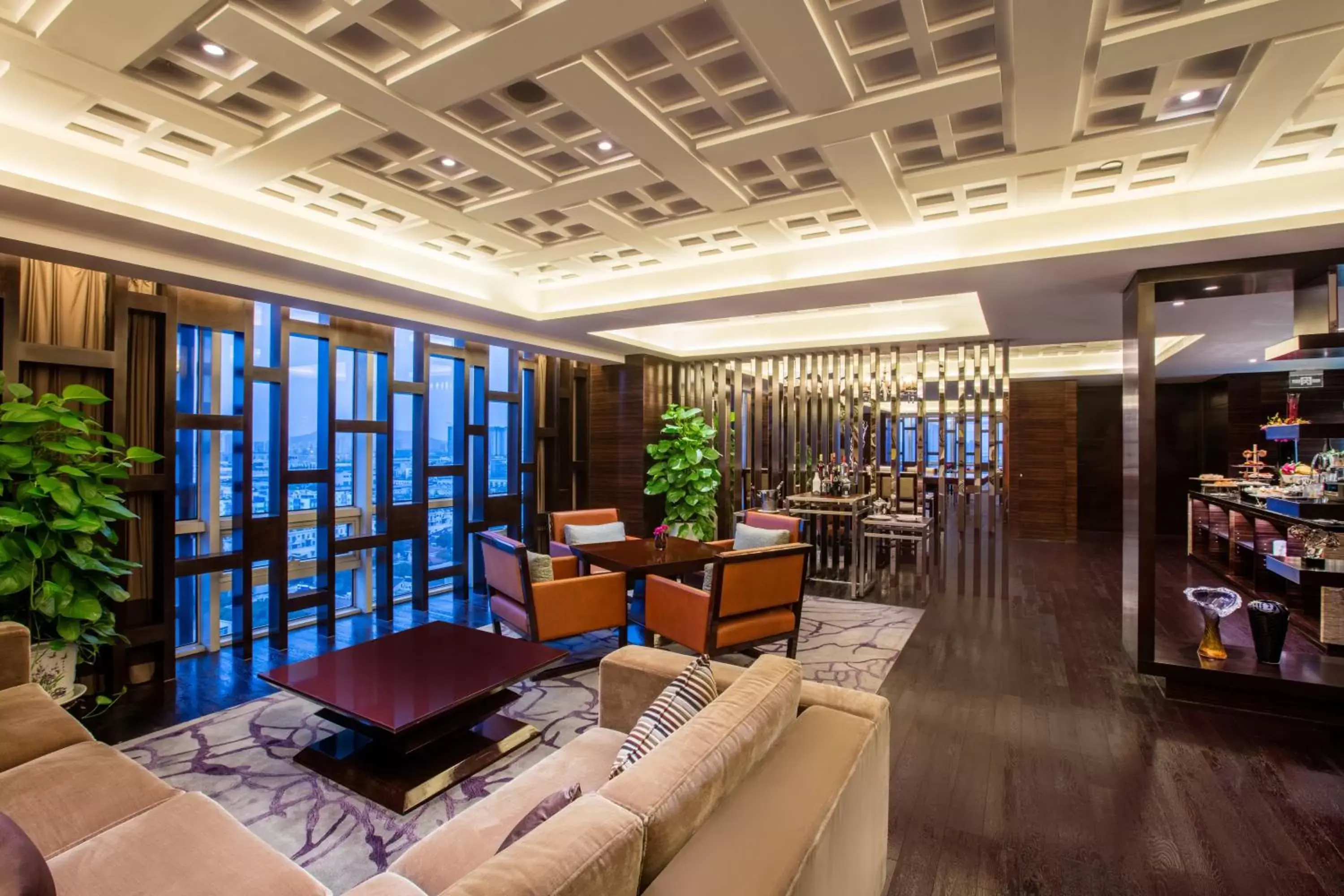 Lobby or reception in Crowne Plaza Nanjing Jiangning by IHG Lobby or reception in Crowne Plaza Nanjing Jiangning by IHG