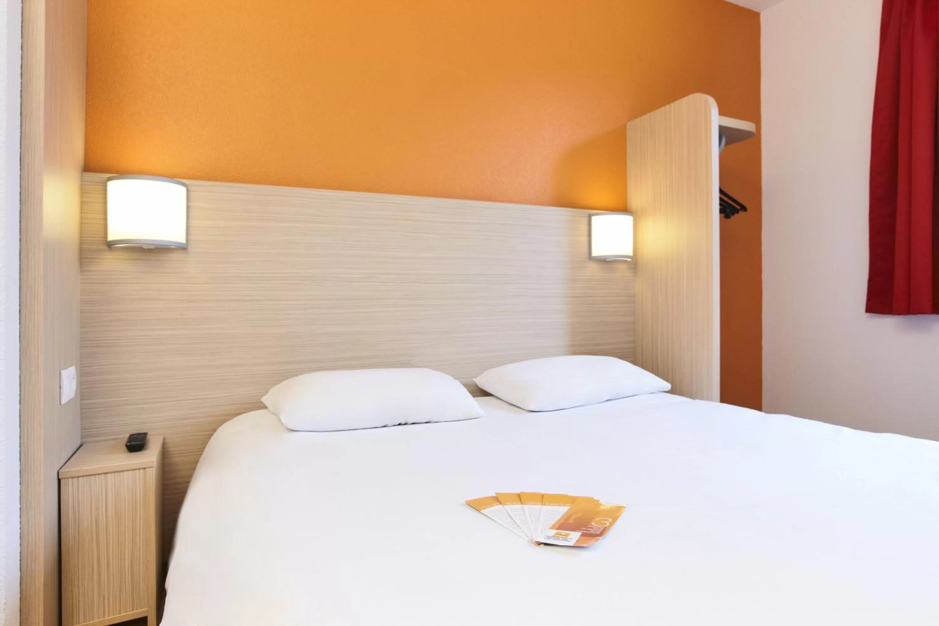 Bed in Première Classe Lyon Sud - A7