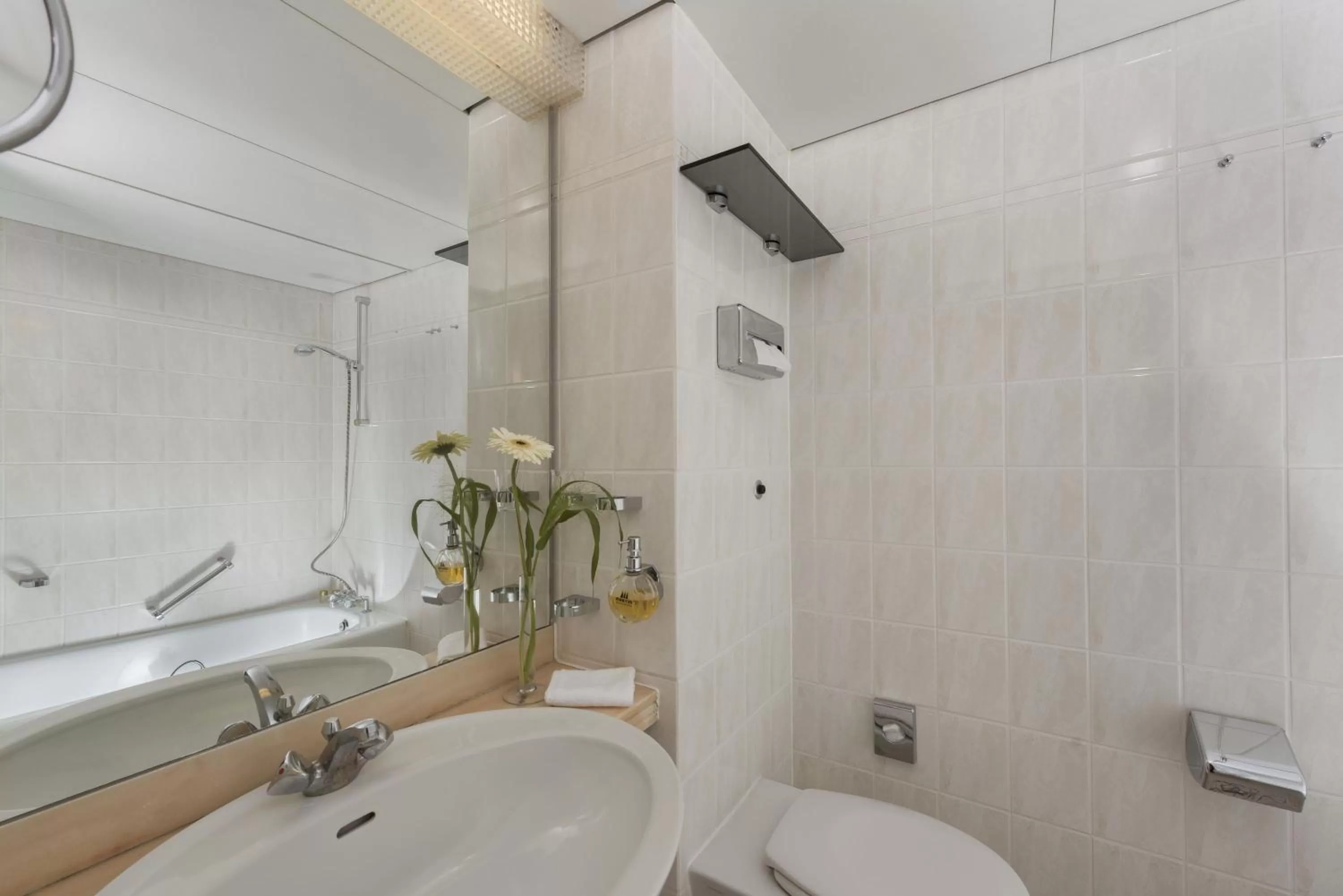 Bathroom in Maritim Hotel Bad Salzuflen