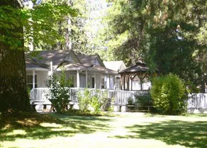 Property Building in Nevada City Inn