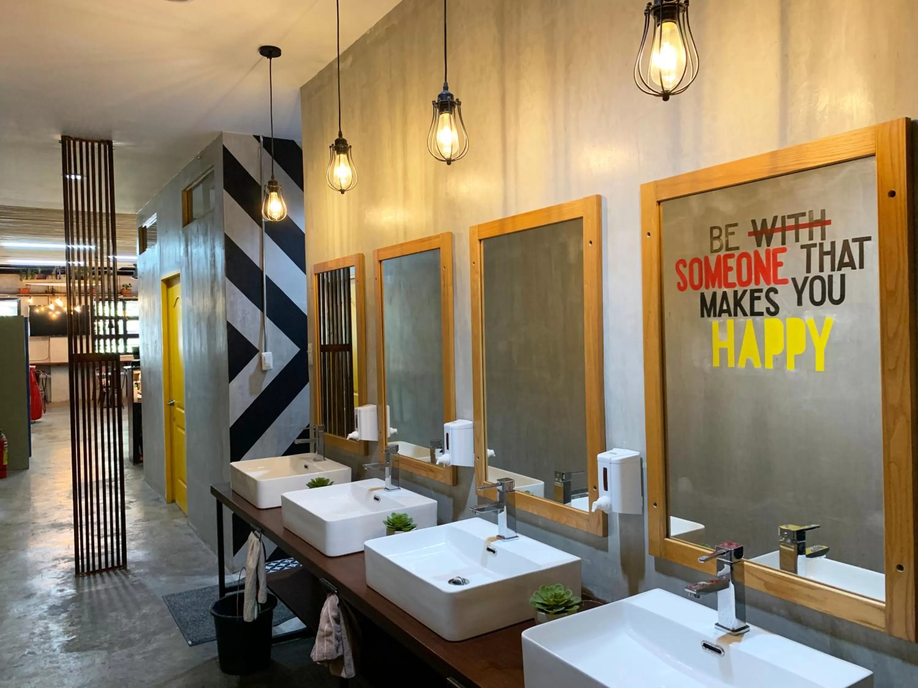 Bathroom in HappyNest Hostel Cebu