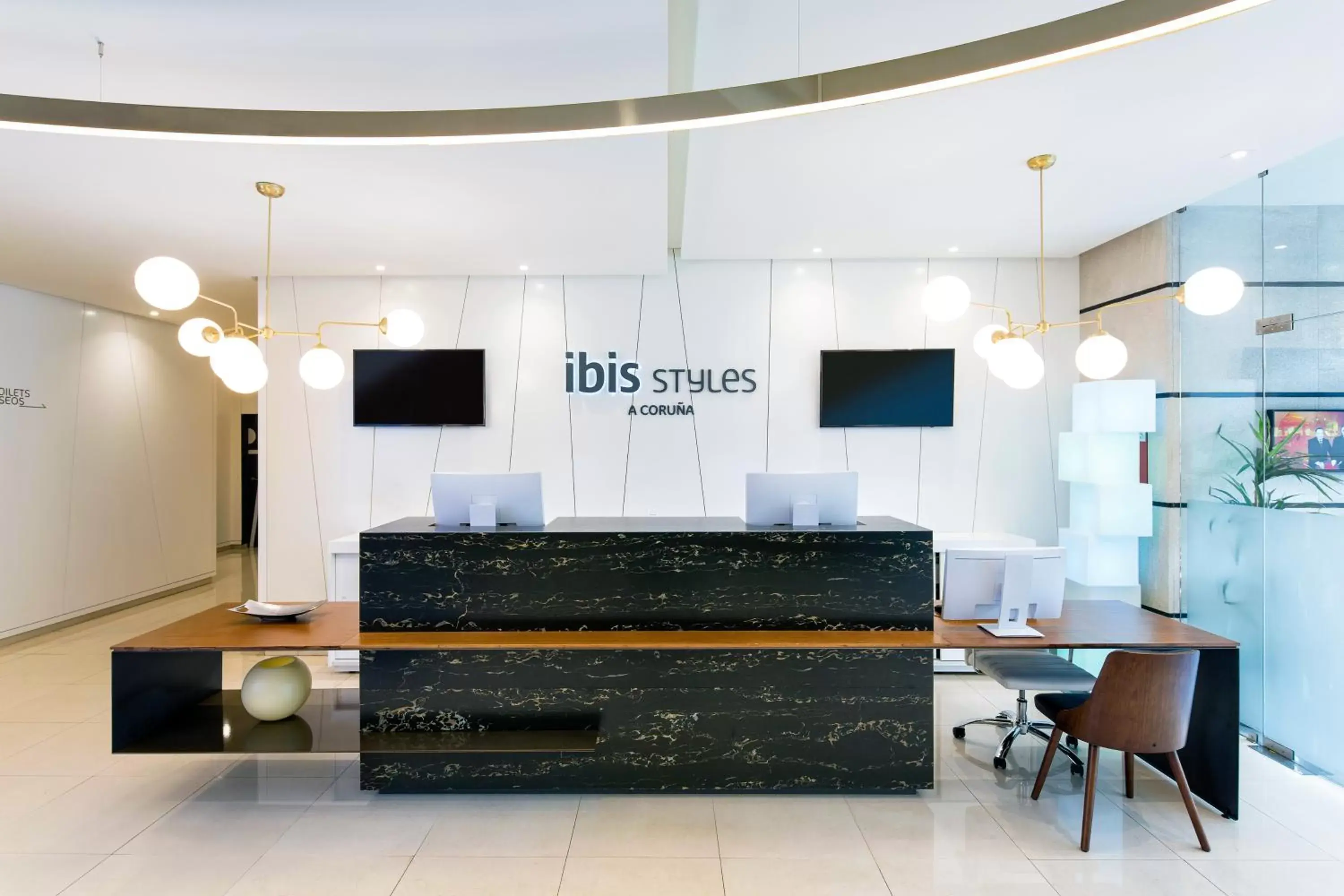 Lobby or reception in Ibis Styles A Coruna Lobby or reception in Ibis Styles A Coruna