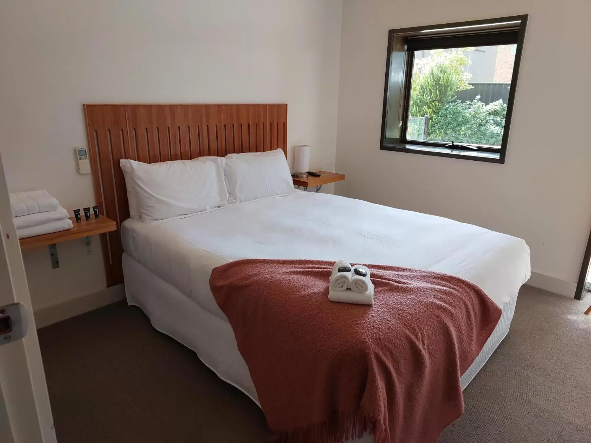Bed in Yarra Valley Grand Hotel