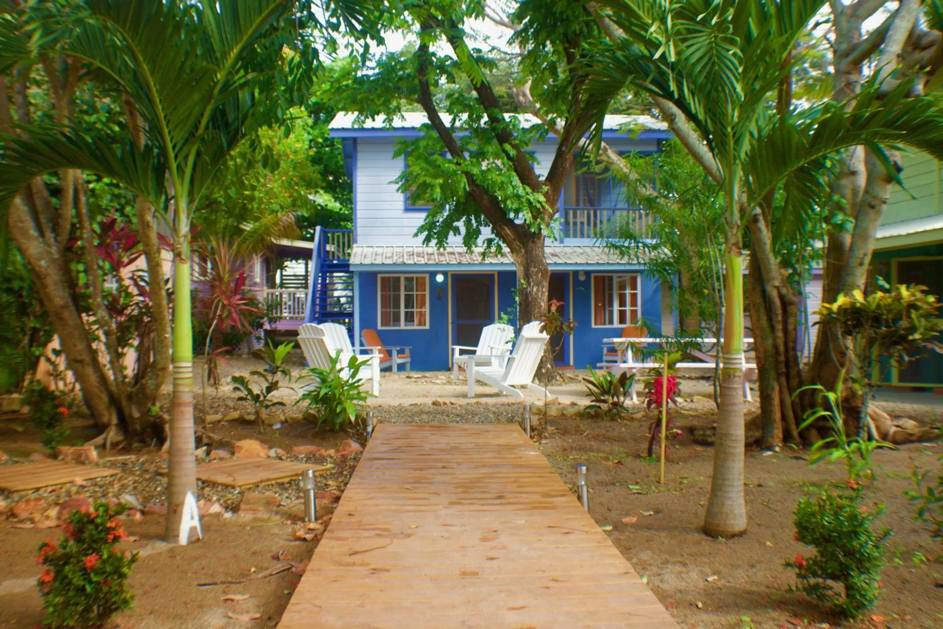 Facade/entrance in Placencia Villas