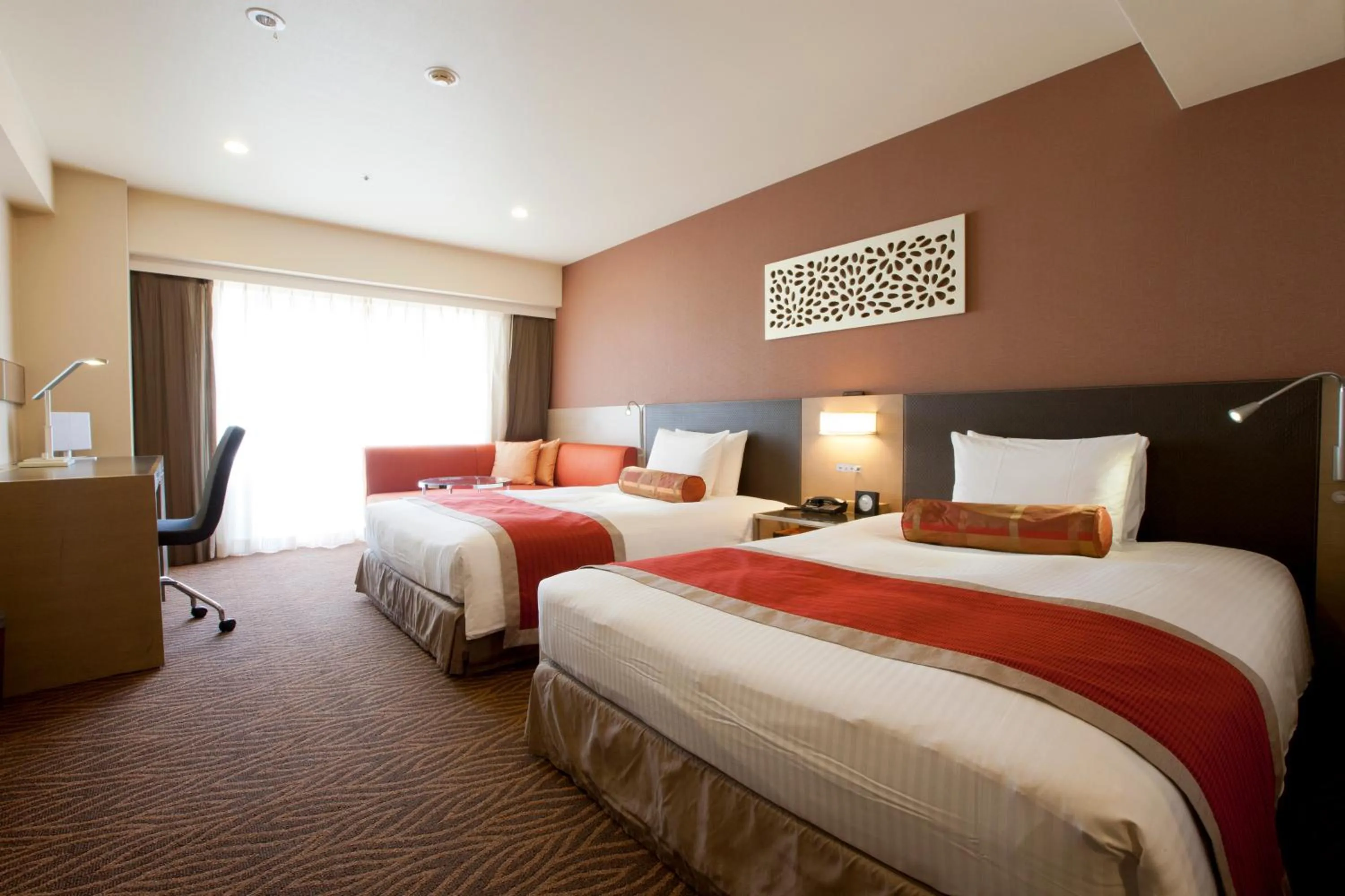 Photo of the whole room, Bed in Hotel Sardonyx Tokyo