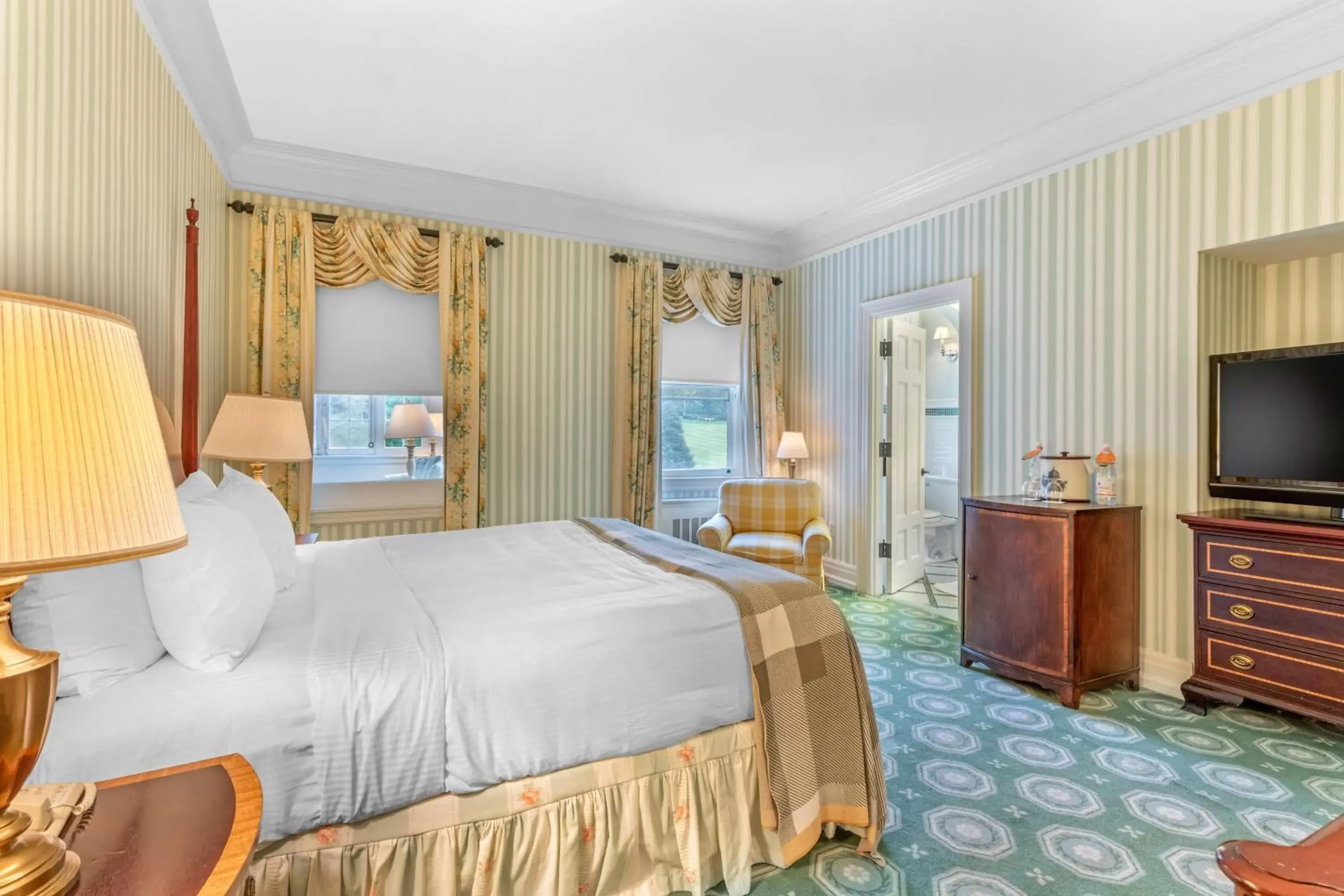 Bedroom in The Omni Homestead Resort