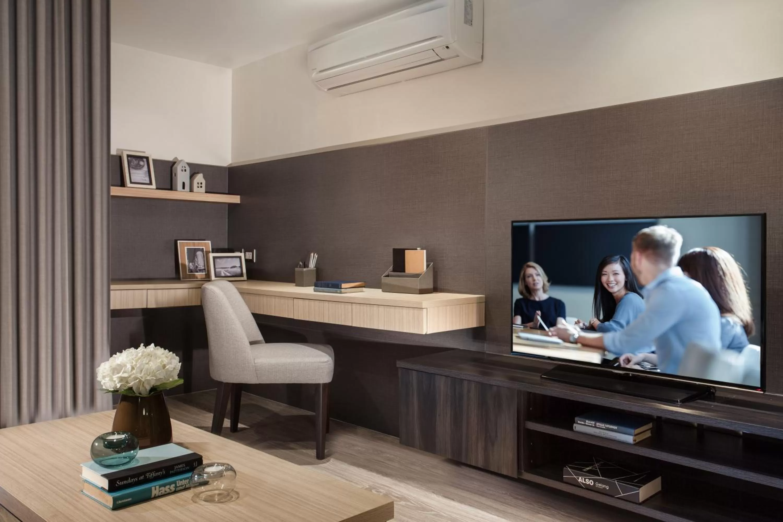 Living room in Somerset Ekamai Bangkok