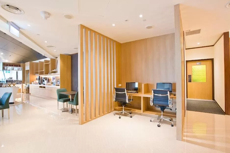 Ambassador Transit Lounge Terminal 2