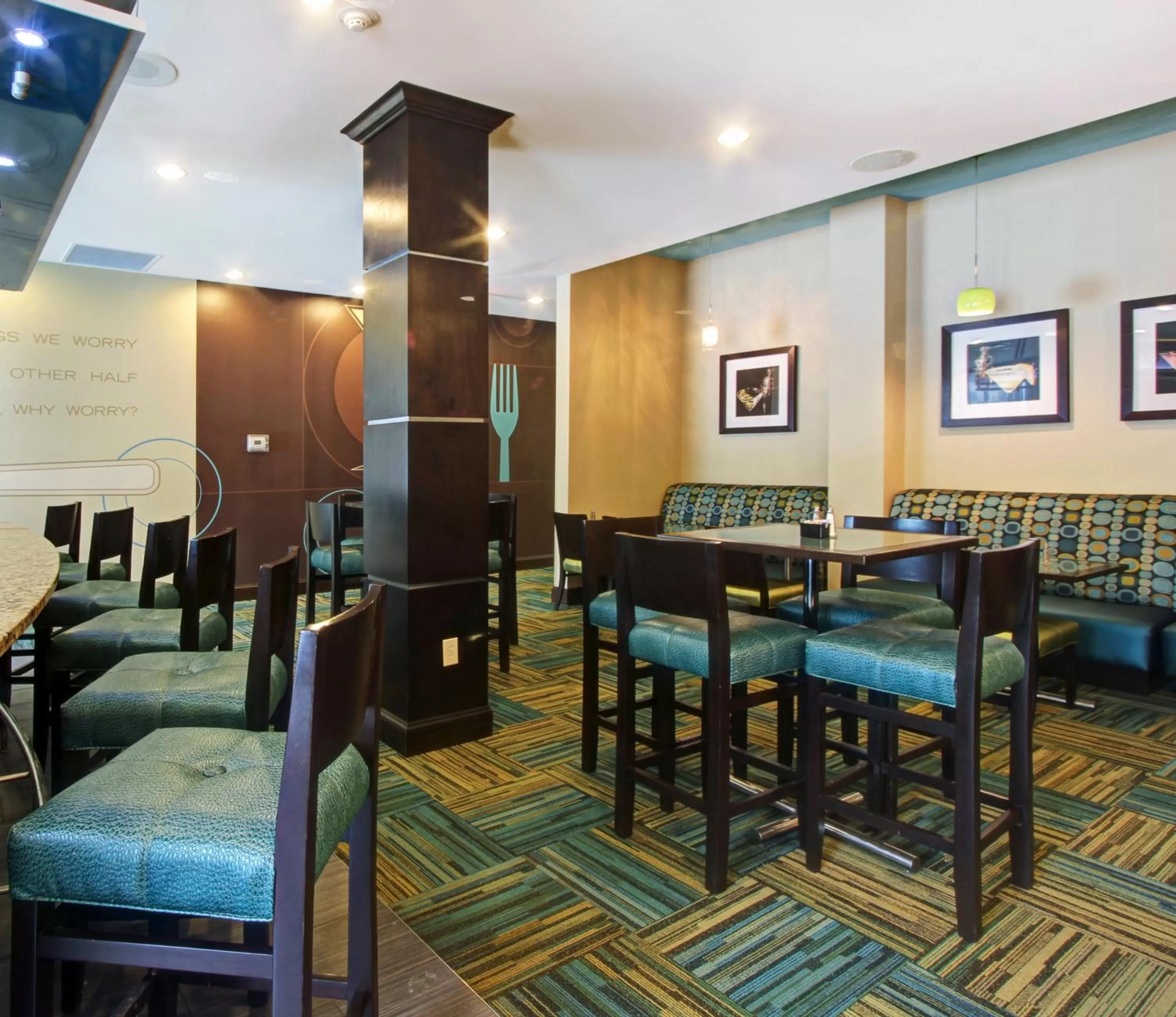 Restaurant/places to eat in Holiday Inn Christiansburg Blacksburg by IHG